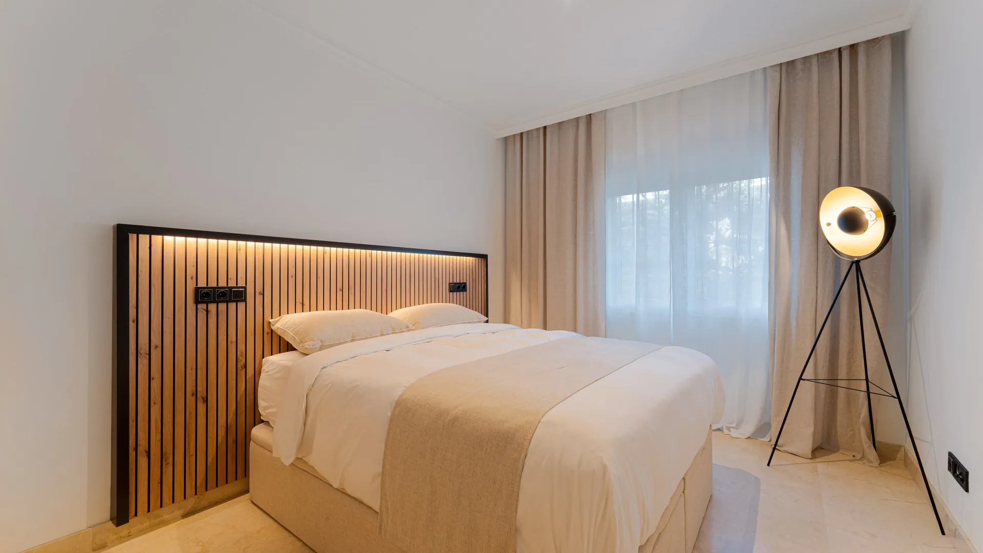 3 bedrooms apartment in Sierra Blanca for sale