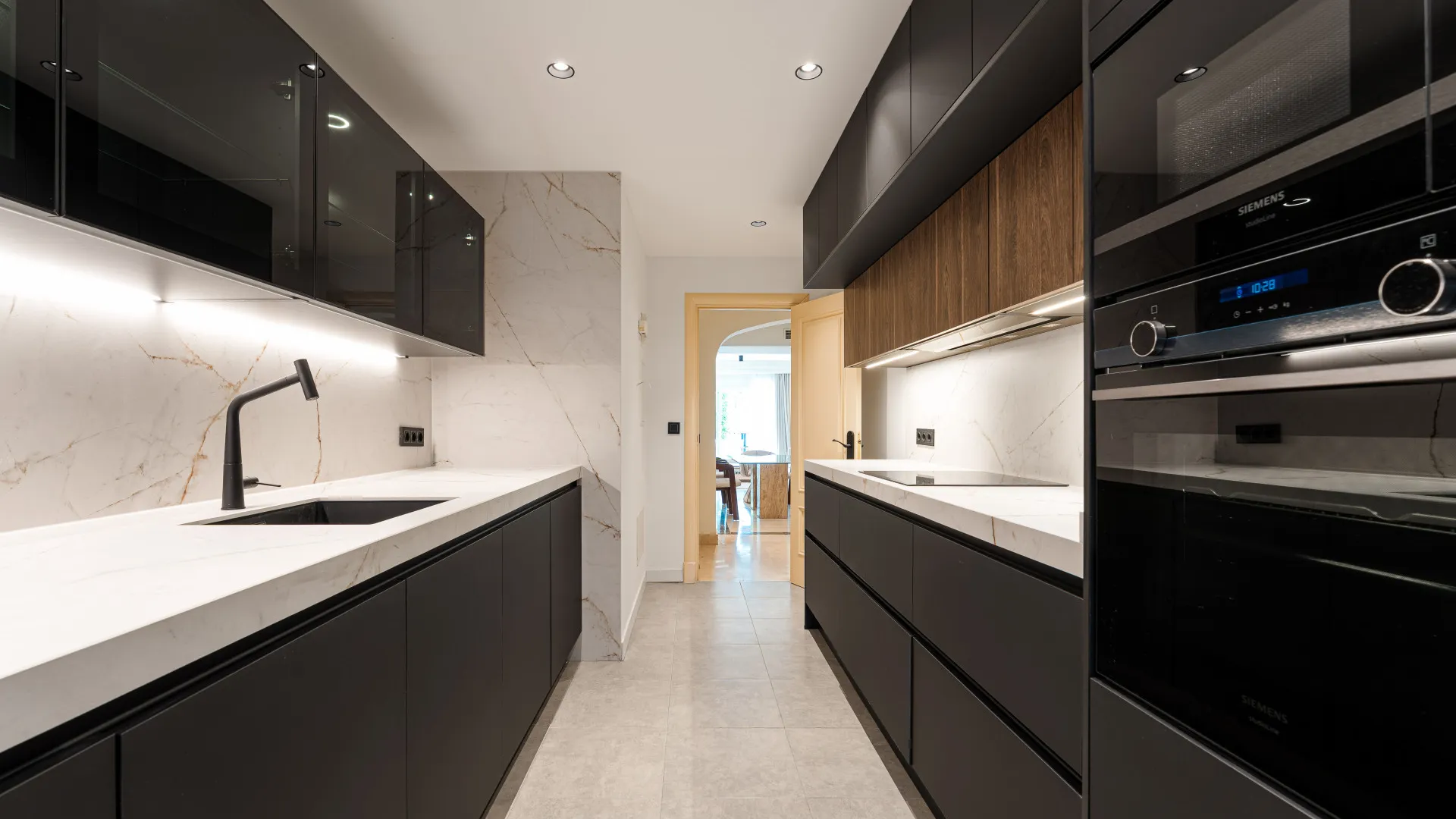 3 bedrooms apartment in Sierra Blanca for sale