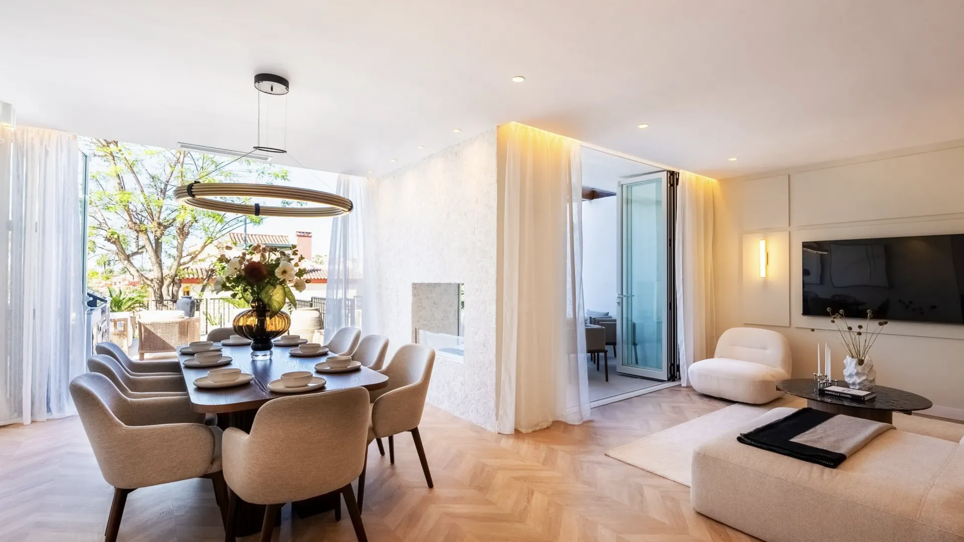 Adosado de 5 dormitorios en venta en Marbella Golden Mile