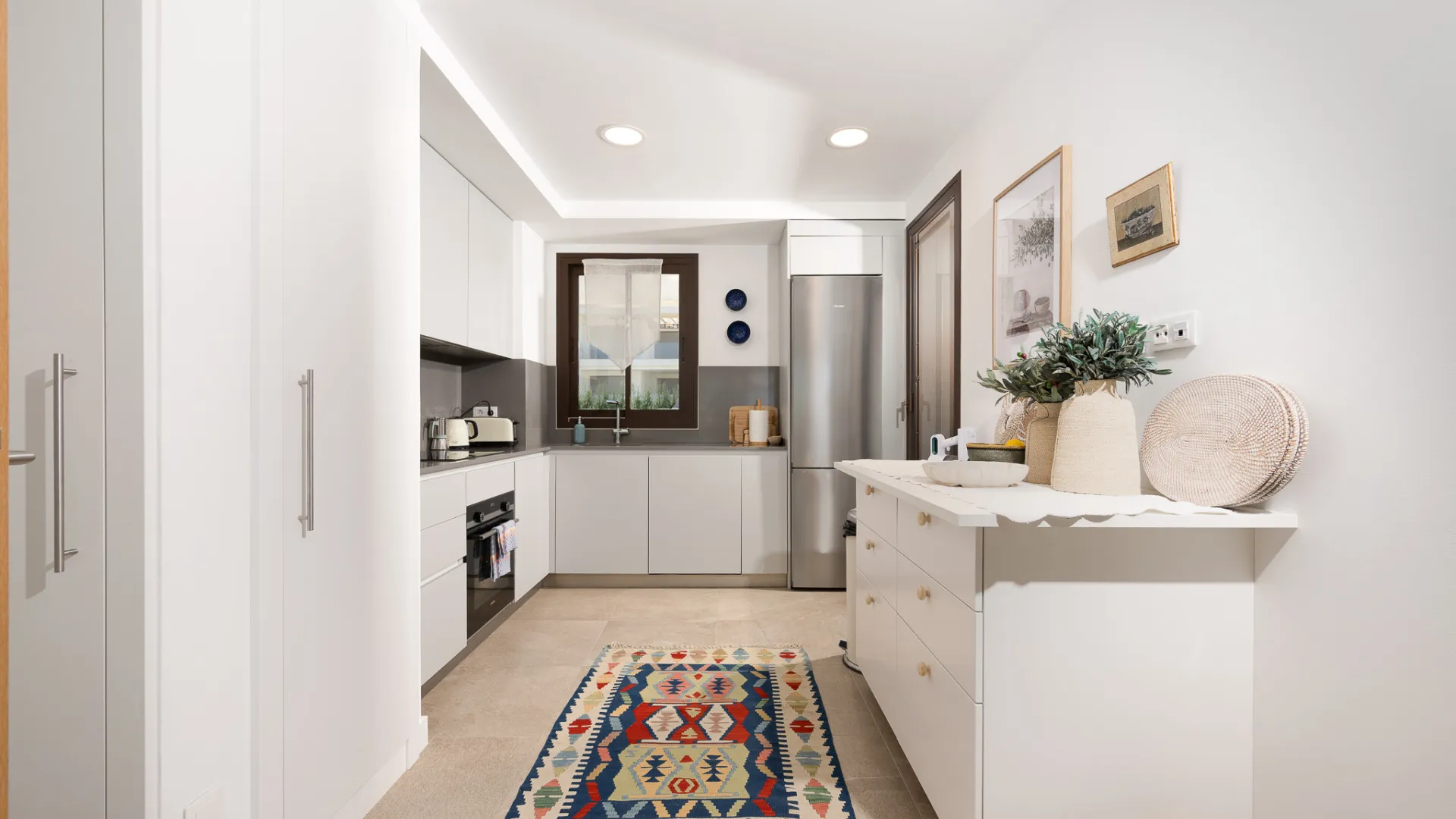Comprar atico duplex con 3 dormitorios en Estepona