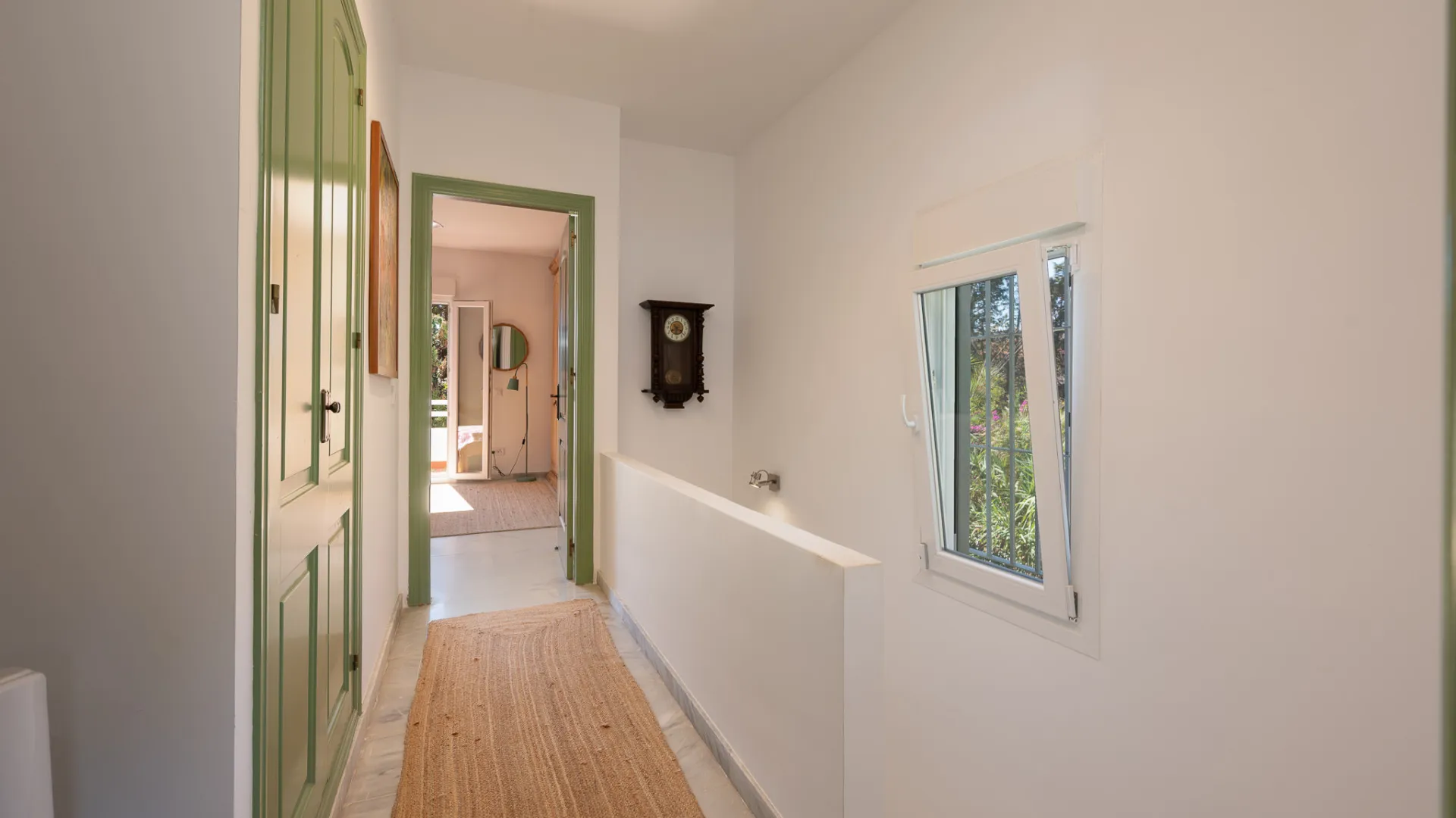 For sale town house with 2 bedrooms in Artola