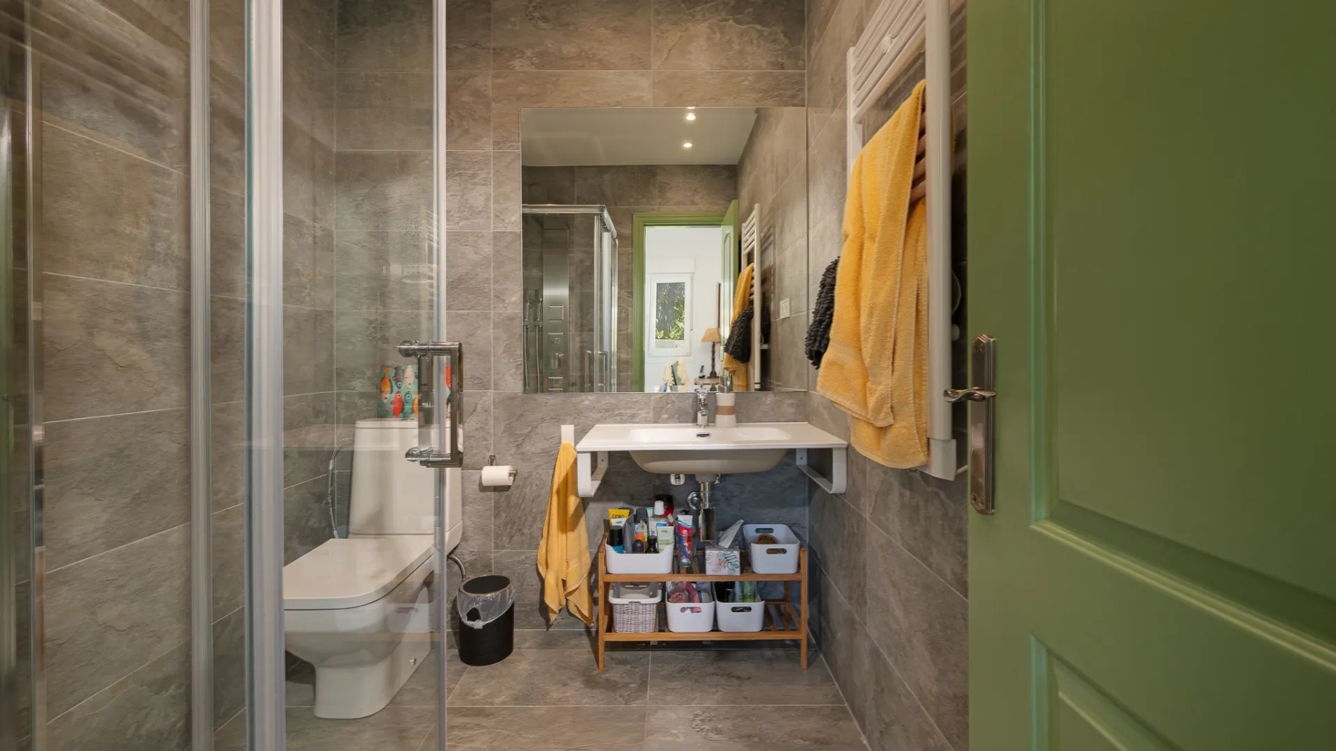 For sale town house with 2 bedrooms in Artola