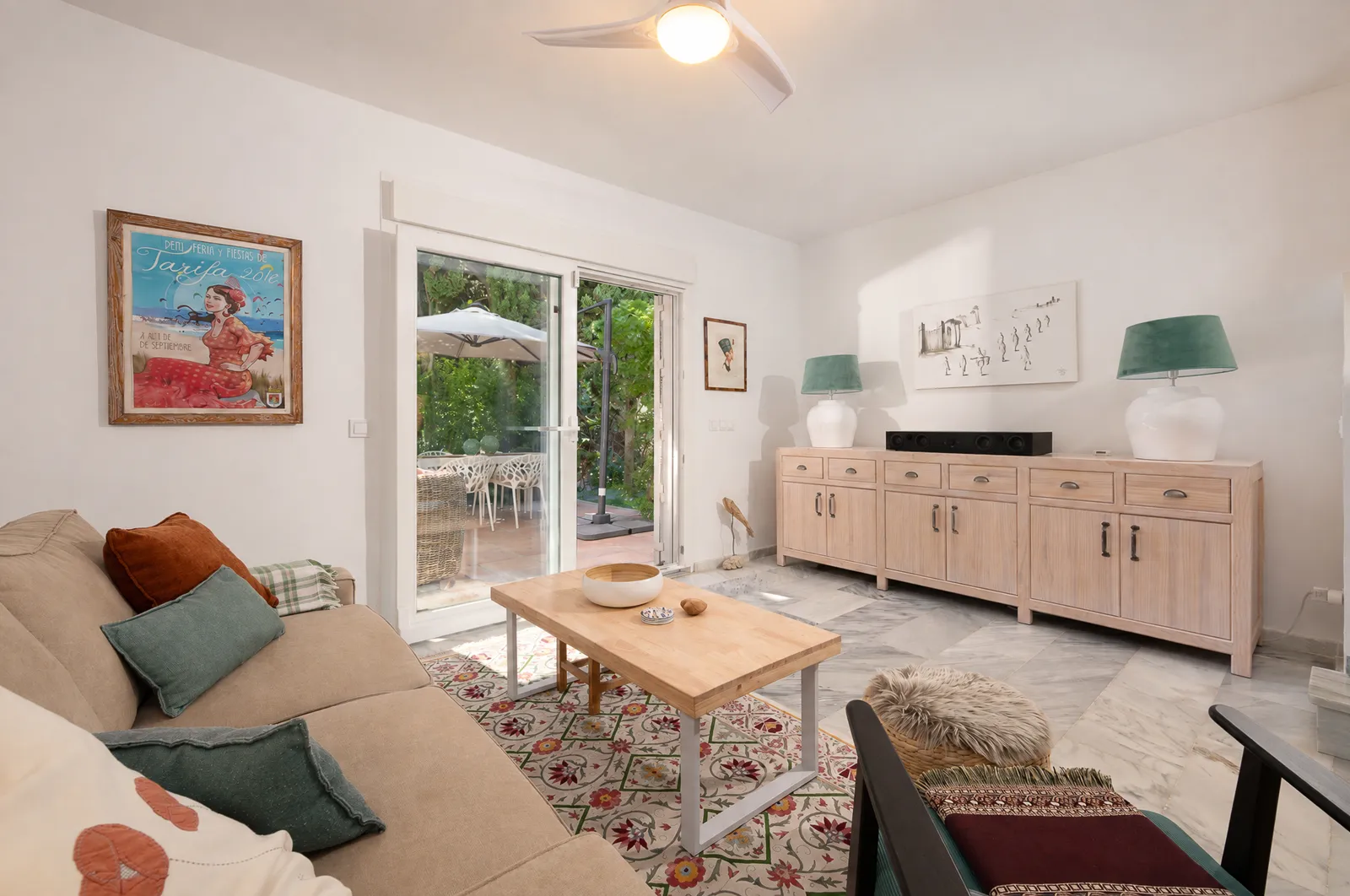 For sale town house with 2 bedrooms in Artola