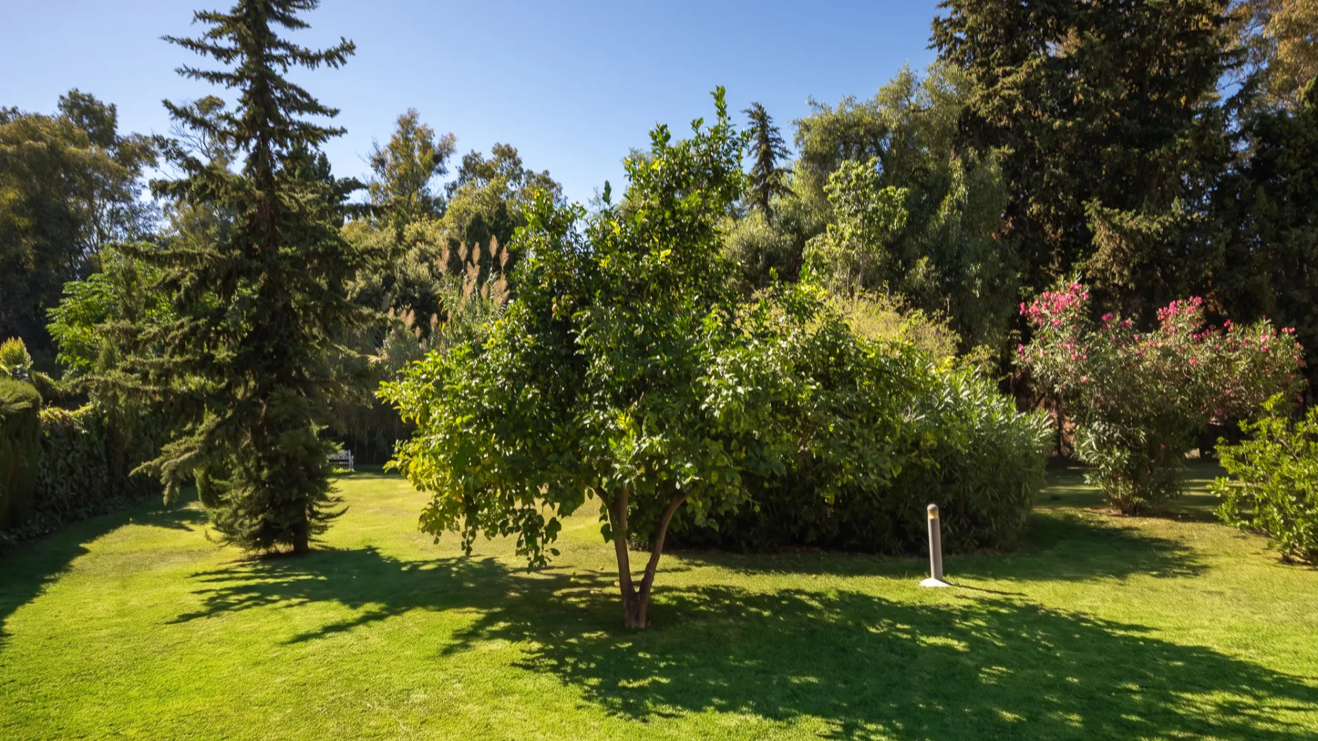 For sale town house with 2 bedrooms in Artola