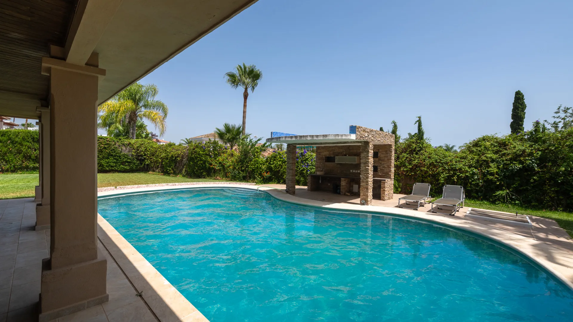 For sale Golden Mile 4 bedrooms villa