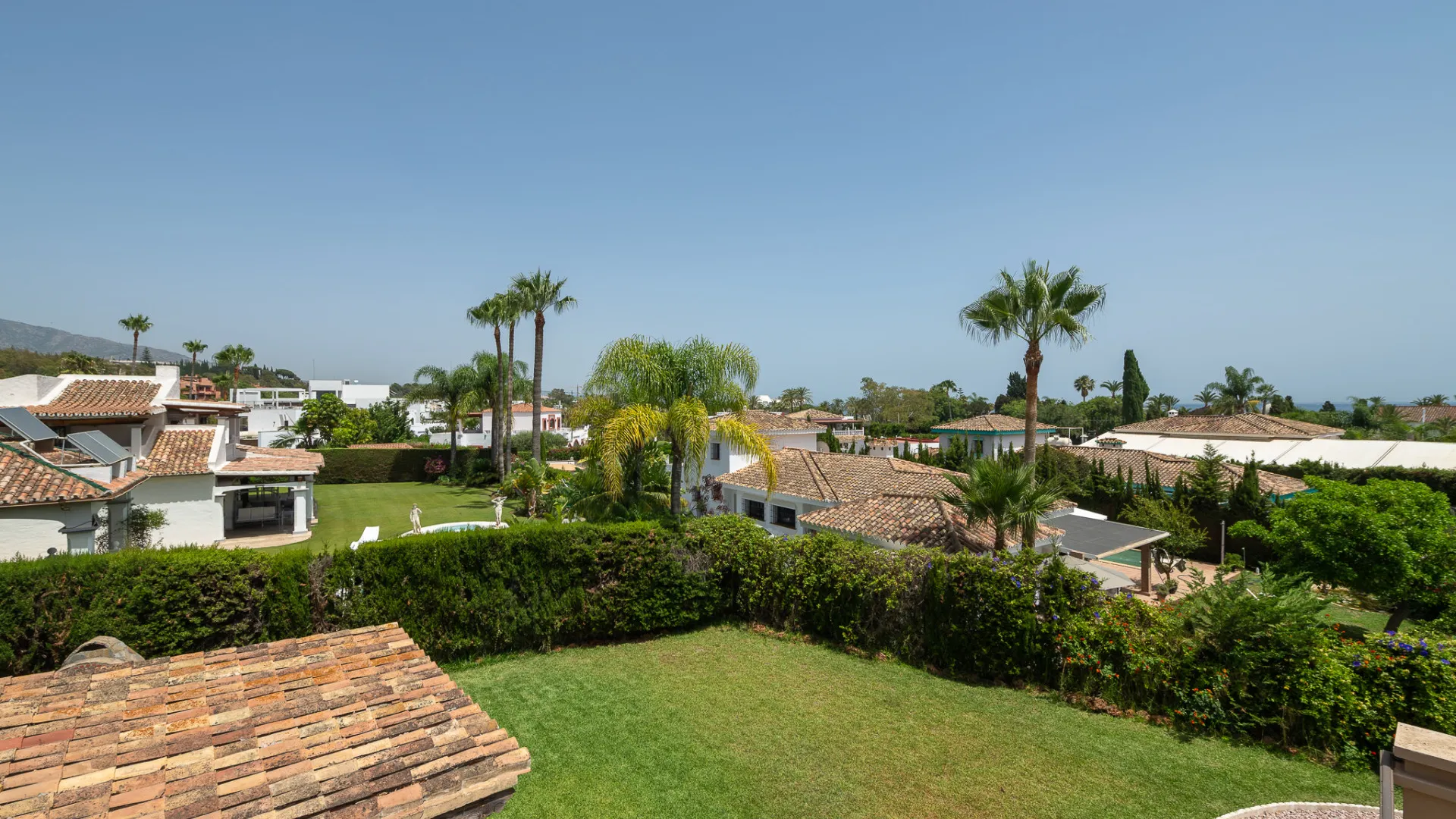 For sale Golden Mile 4 bedrooms villa