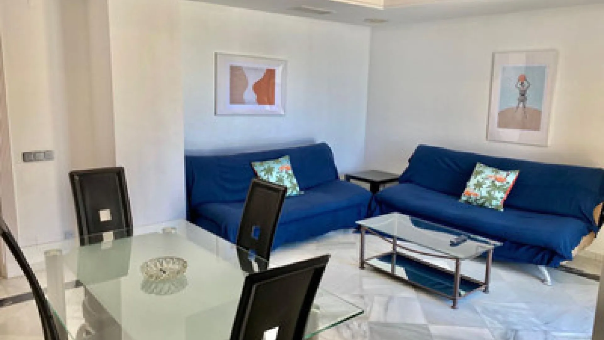 Duplex planta baja en venta de 6 dormitorios en Gray D'Albion