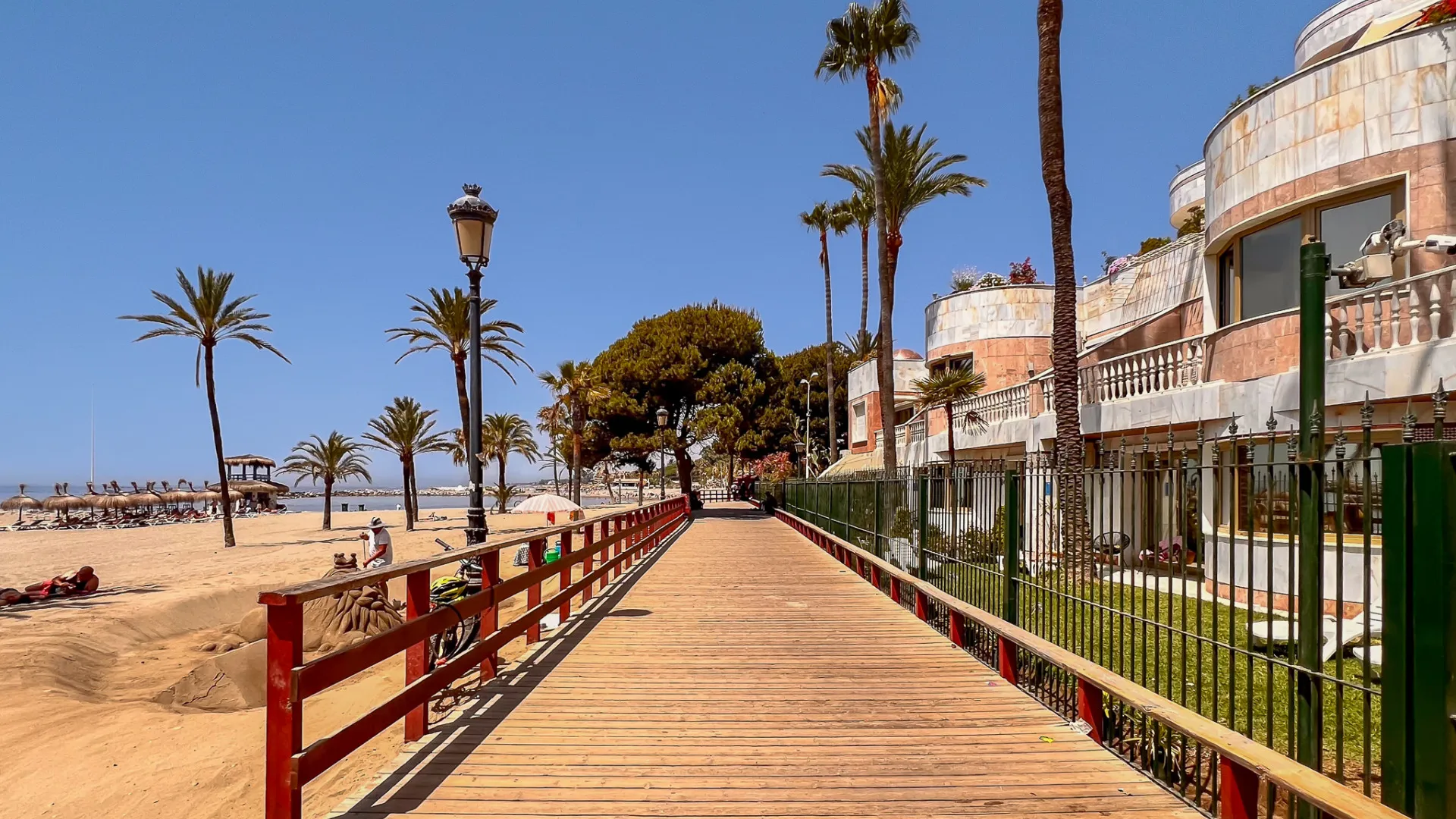 Duplex planta baja en venta de 6 dormitorios en Gray D'Albion