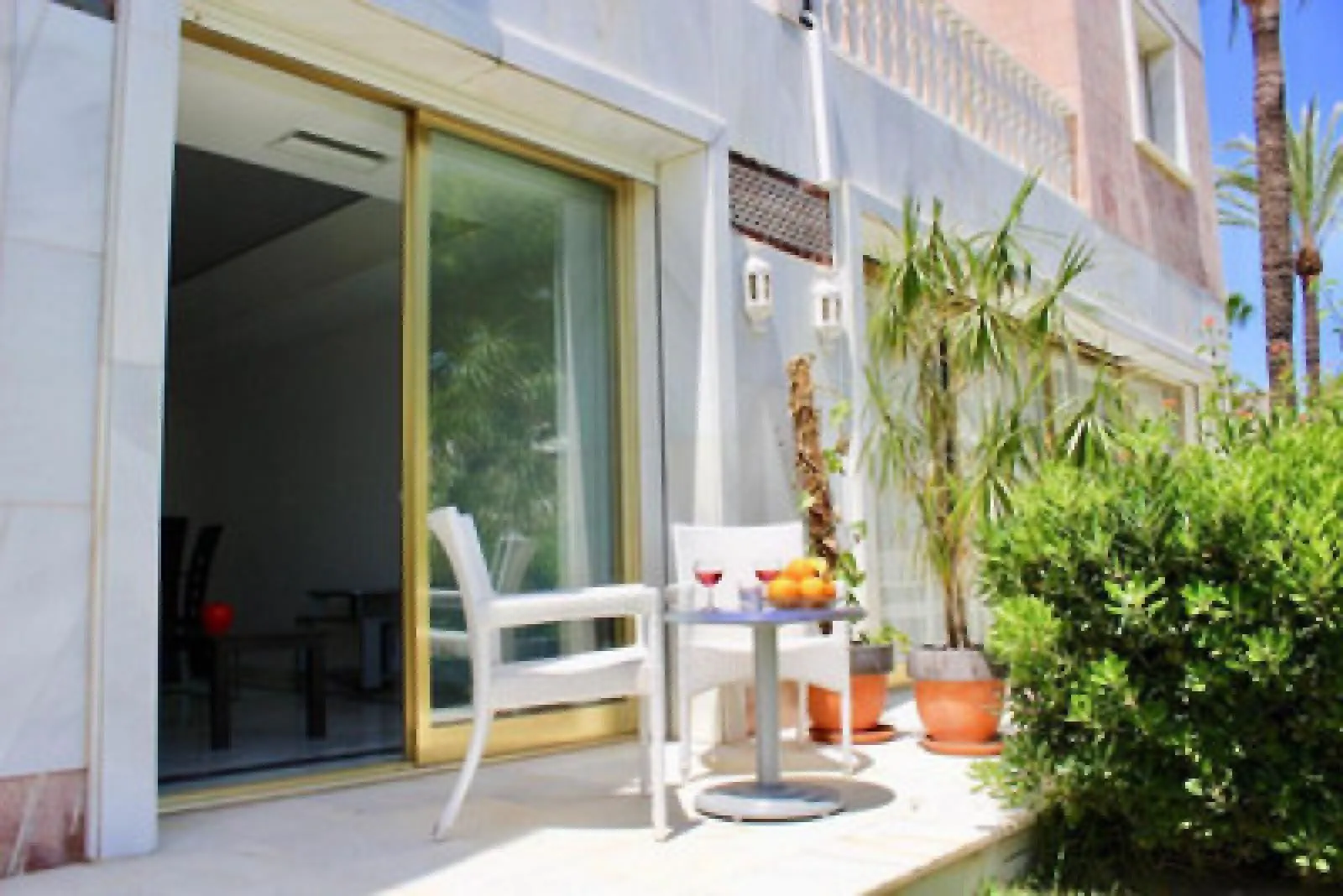 Duplex planta baja en venta de 6 dormitorios en Gray D'Albion