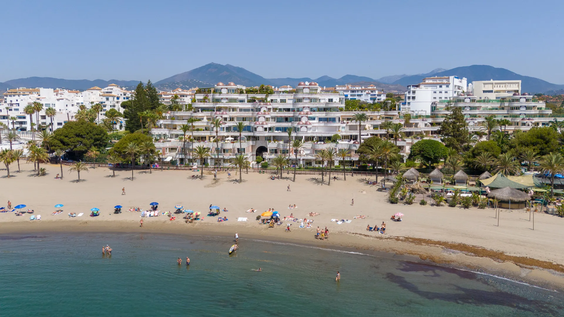 Duplex planta baja en venta de 6 dormitorios en Gray D'Albion