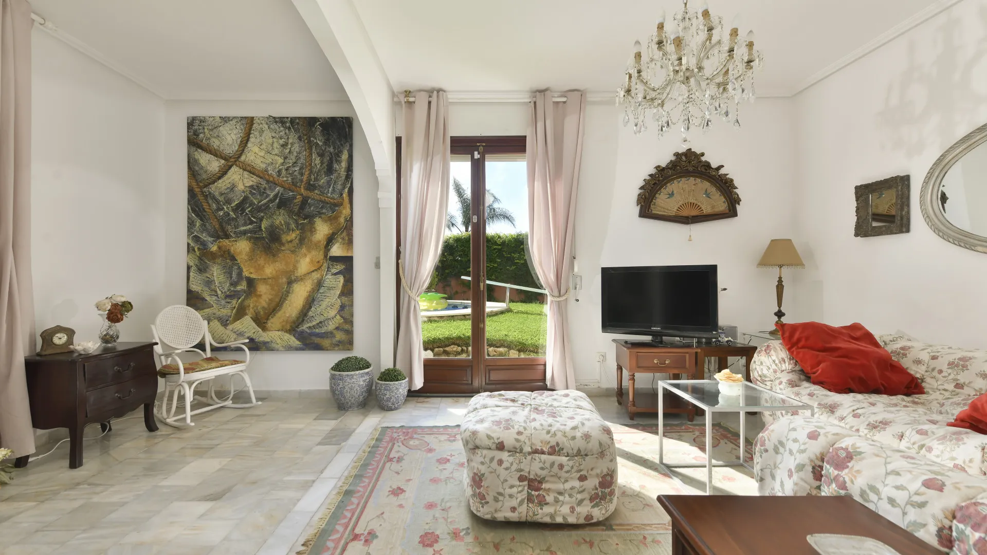 Villa con 6 dormitorios en venta en Valdeolletas