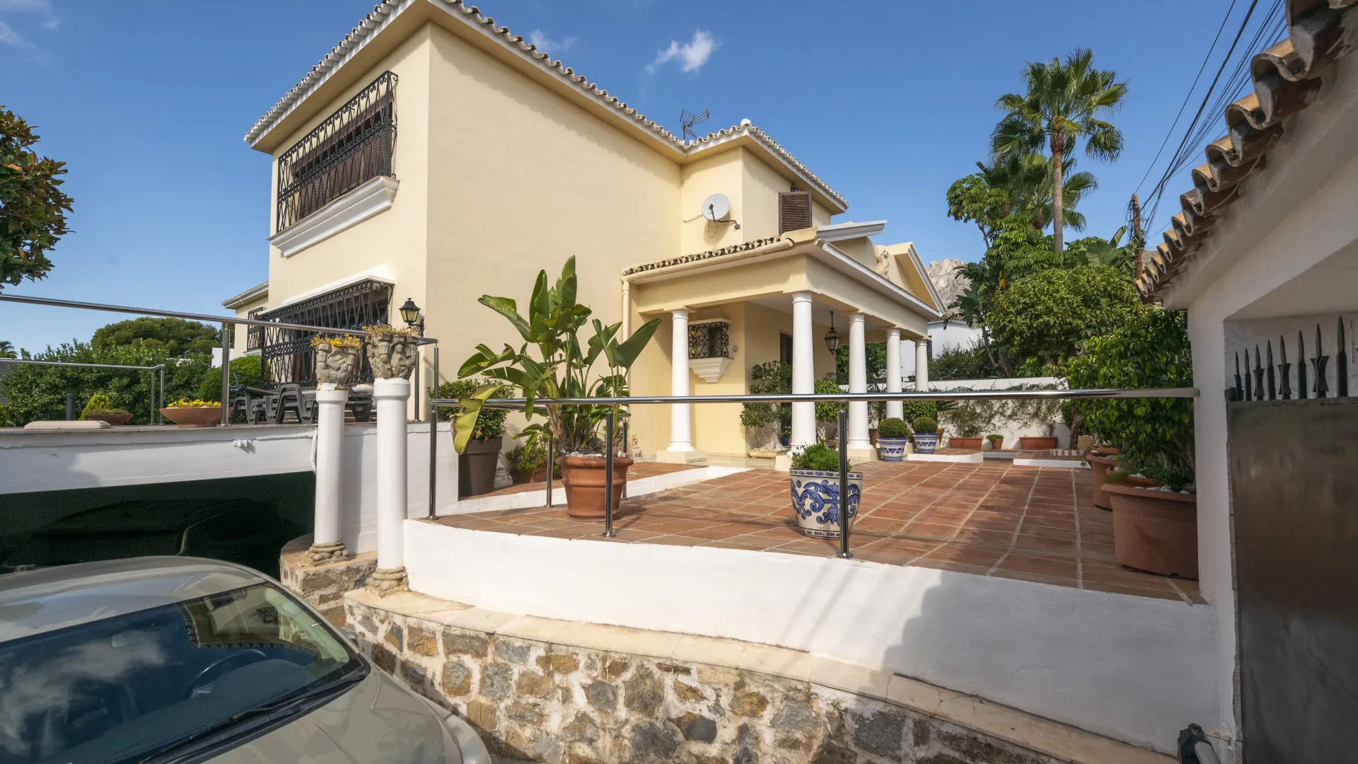 Villa con 6 dormitorios en venta en Valdeolletas