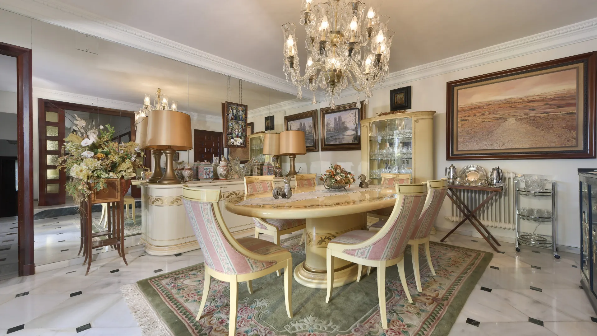 Villa con 6 dormitorios en venta en Valdeolletas