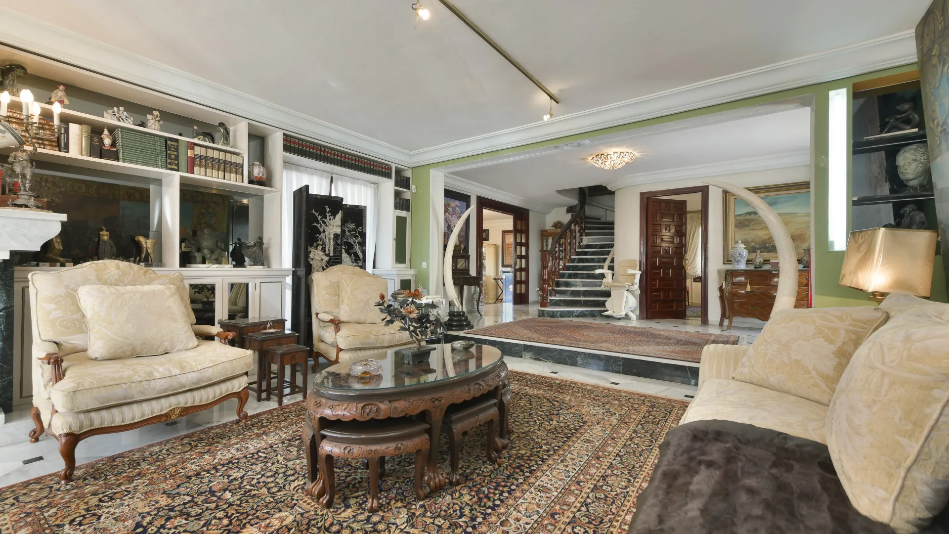Villa con 6 dormitorios en venta en Valdeolletas