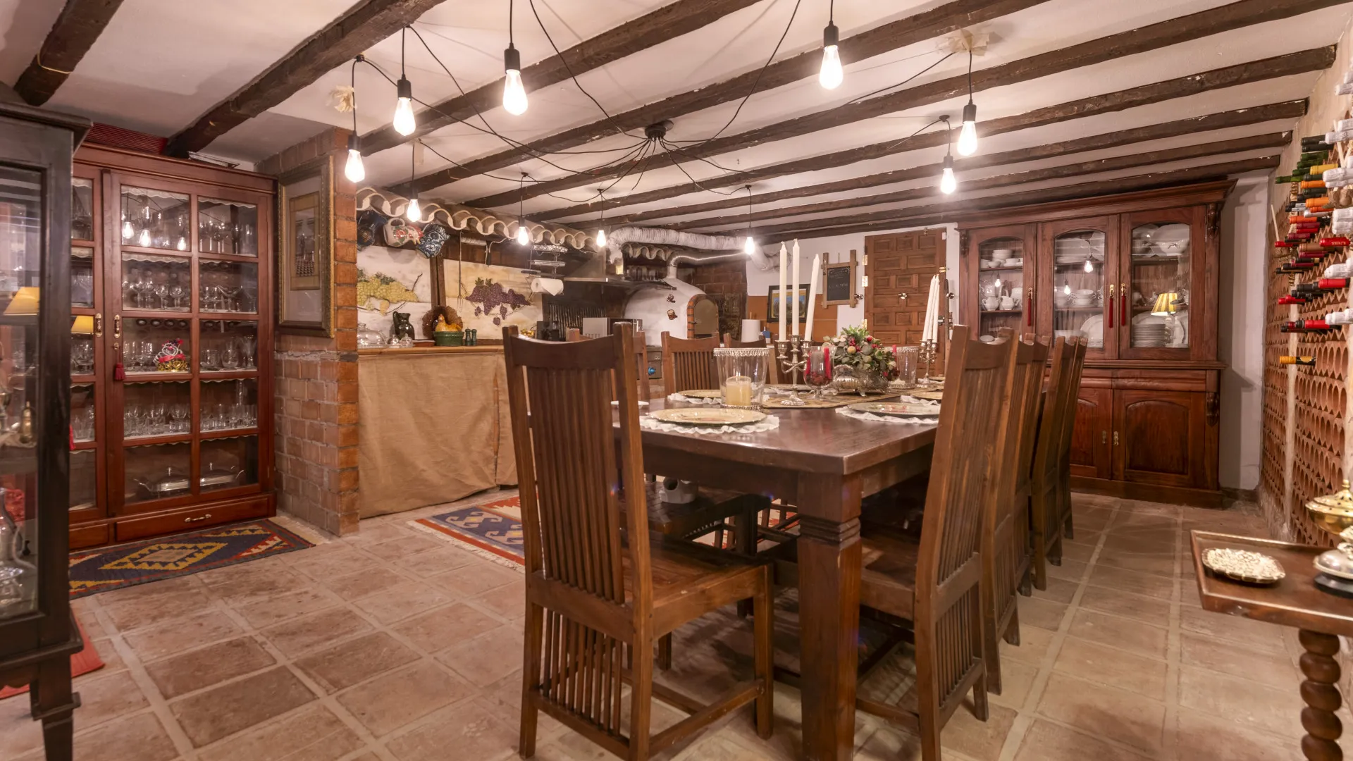 Villa con 6 dormitorios en venta en Valdeolletas