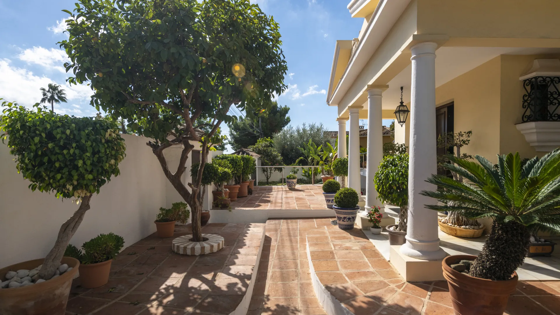 Villa con 6 dormitorios en venta en Valdeolletas