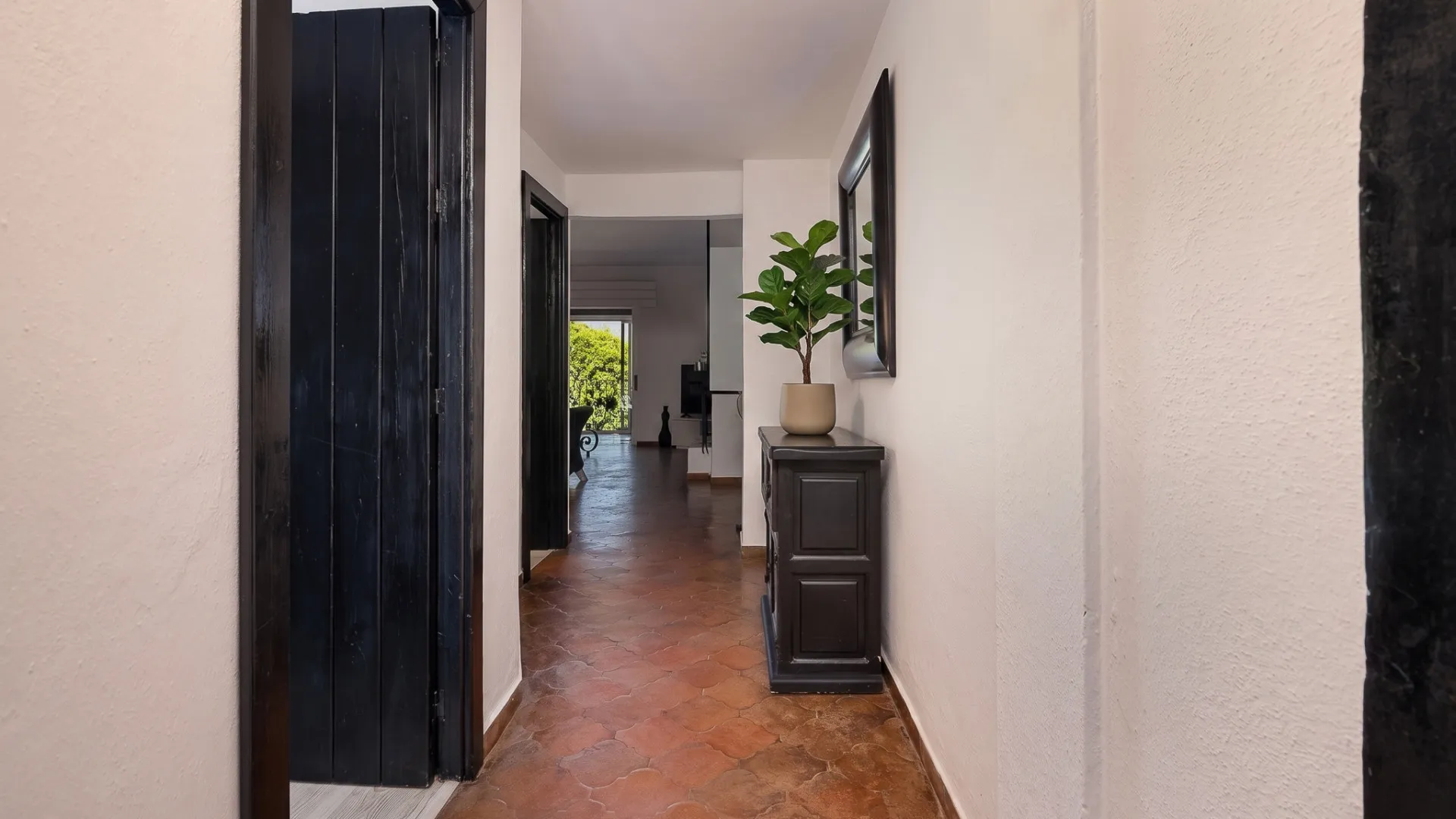 Apartamento con 1 dormitorio en venta en Marbella - Puerto Banus