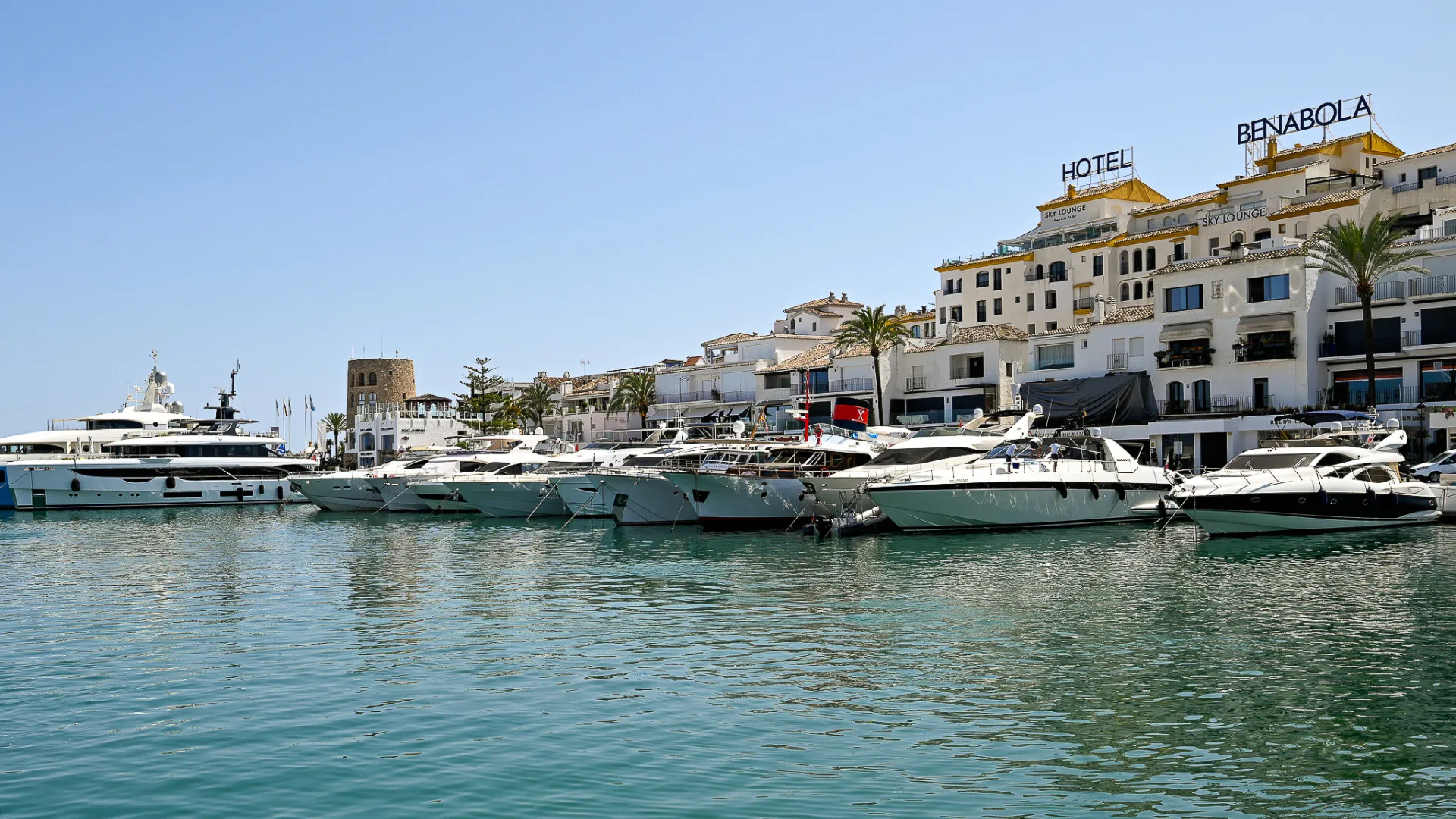 Apartamento con 1 dormitorio en venta en Marbella - Puerto Banus