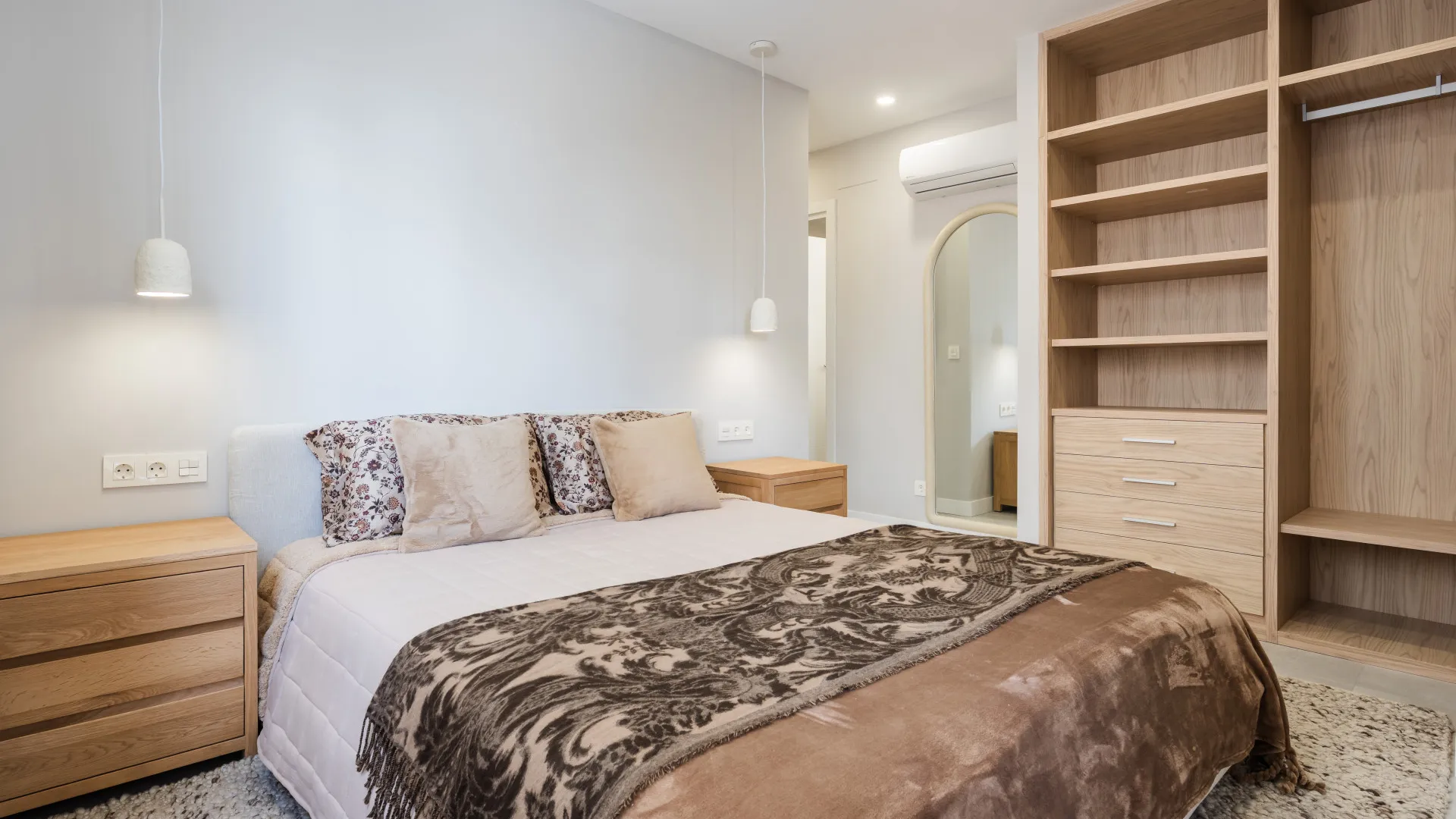 Se vende apartamento en Estepona Ciudad de 3 dormitorios