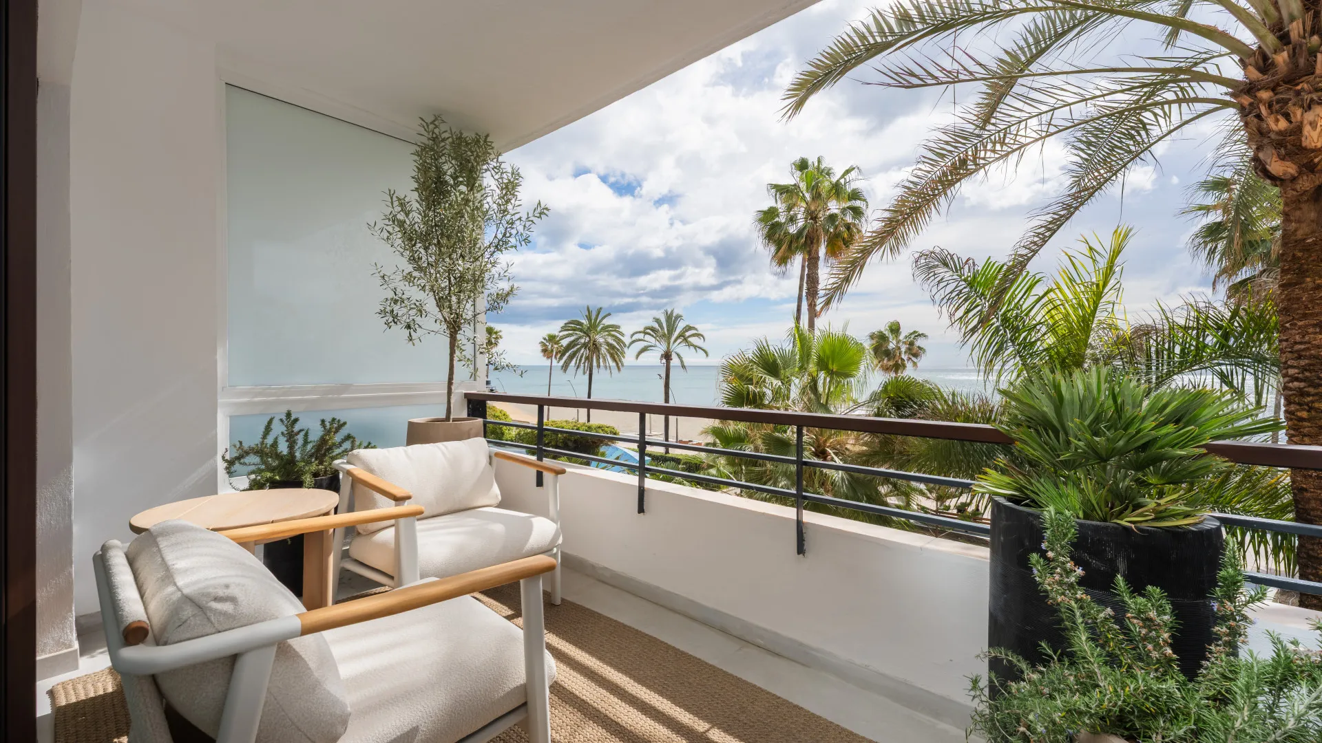 Se vende apartamento en Estepona Ciudad de 3 dormitorios