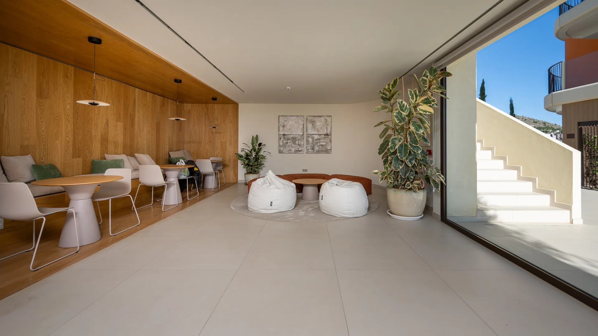El Higueron, apartamento planta baja de 3 dormitorios en venta
