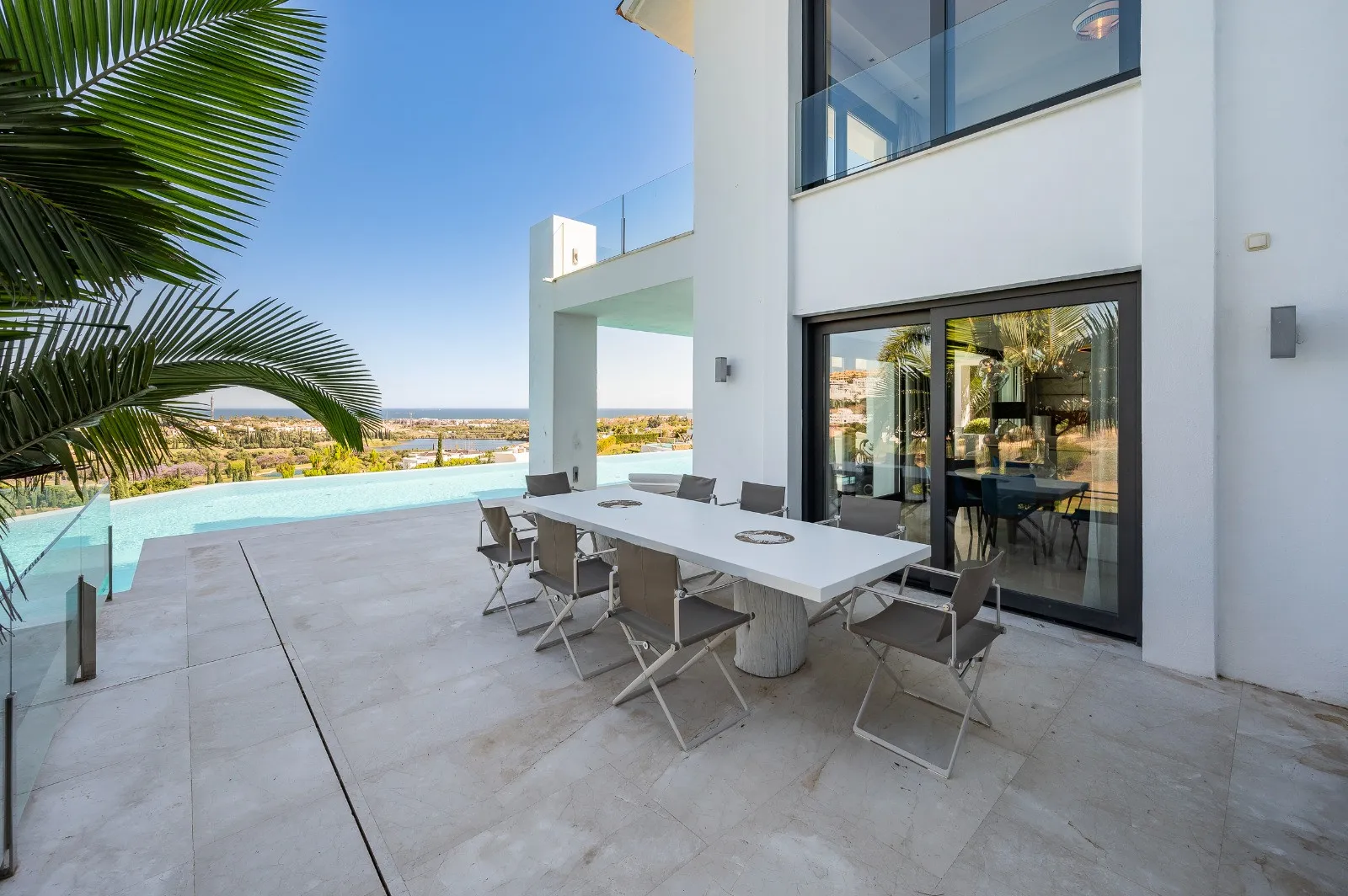 Villa for sale in Los Flamingos Golf with 6 bedrooms
