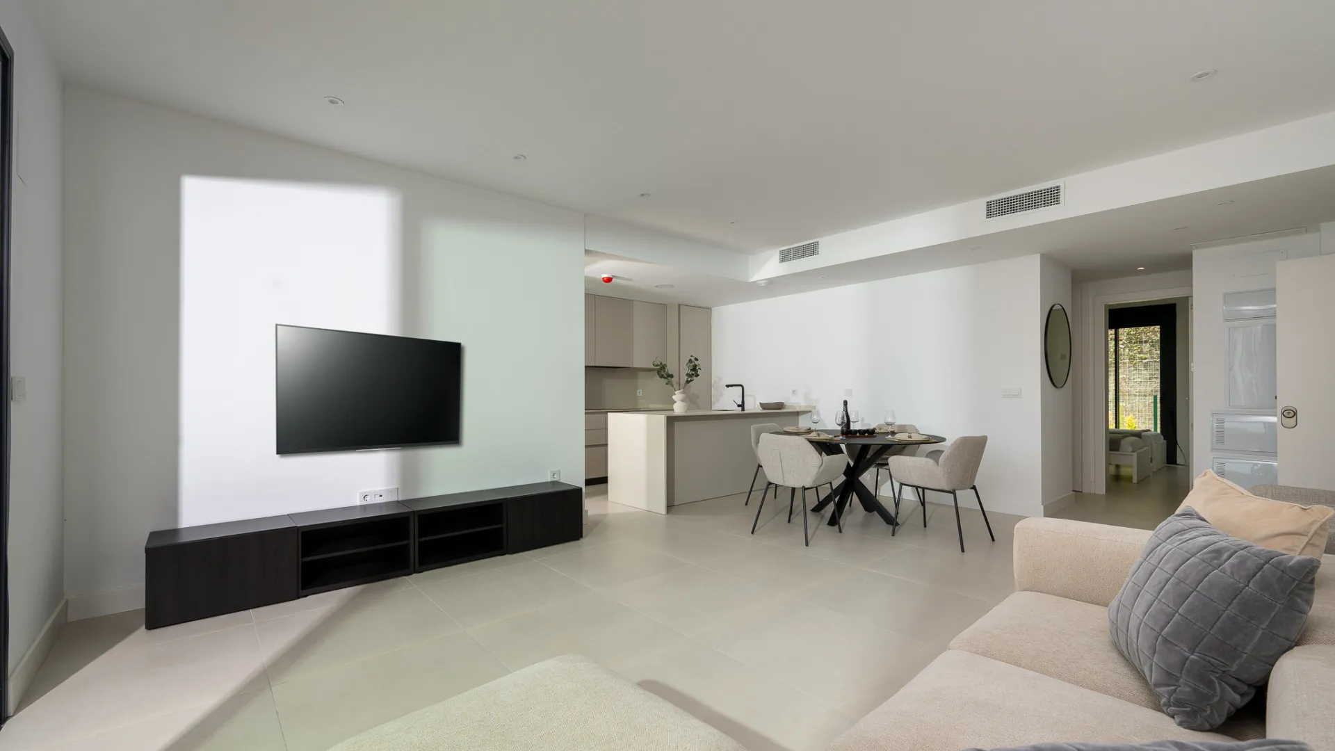 Ground floor apartment with 3 bedrooms for sale in Fuengirola
