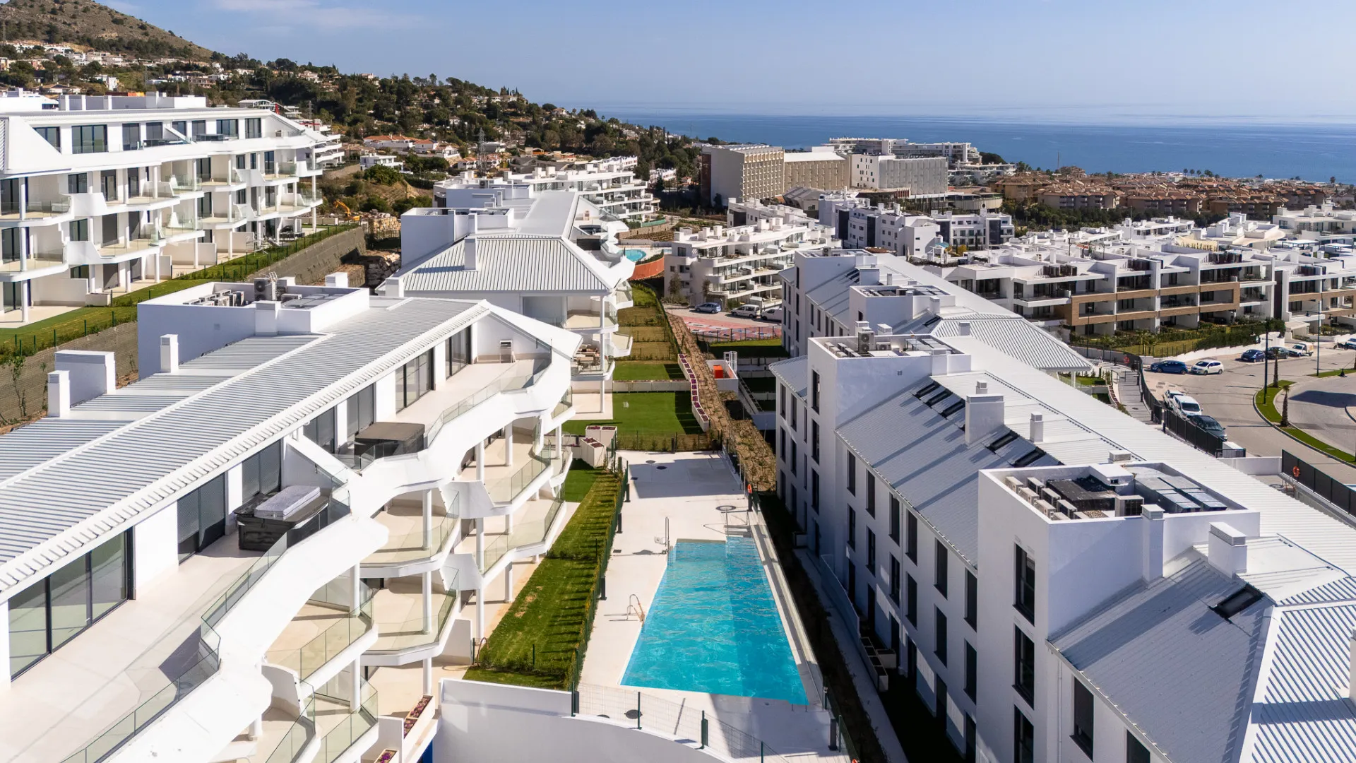 Ground floor apartment with 3 bedrooms for sale in Fuengirola