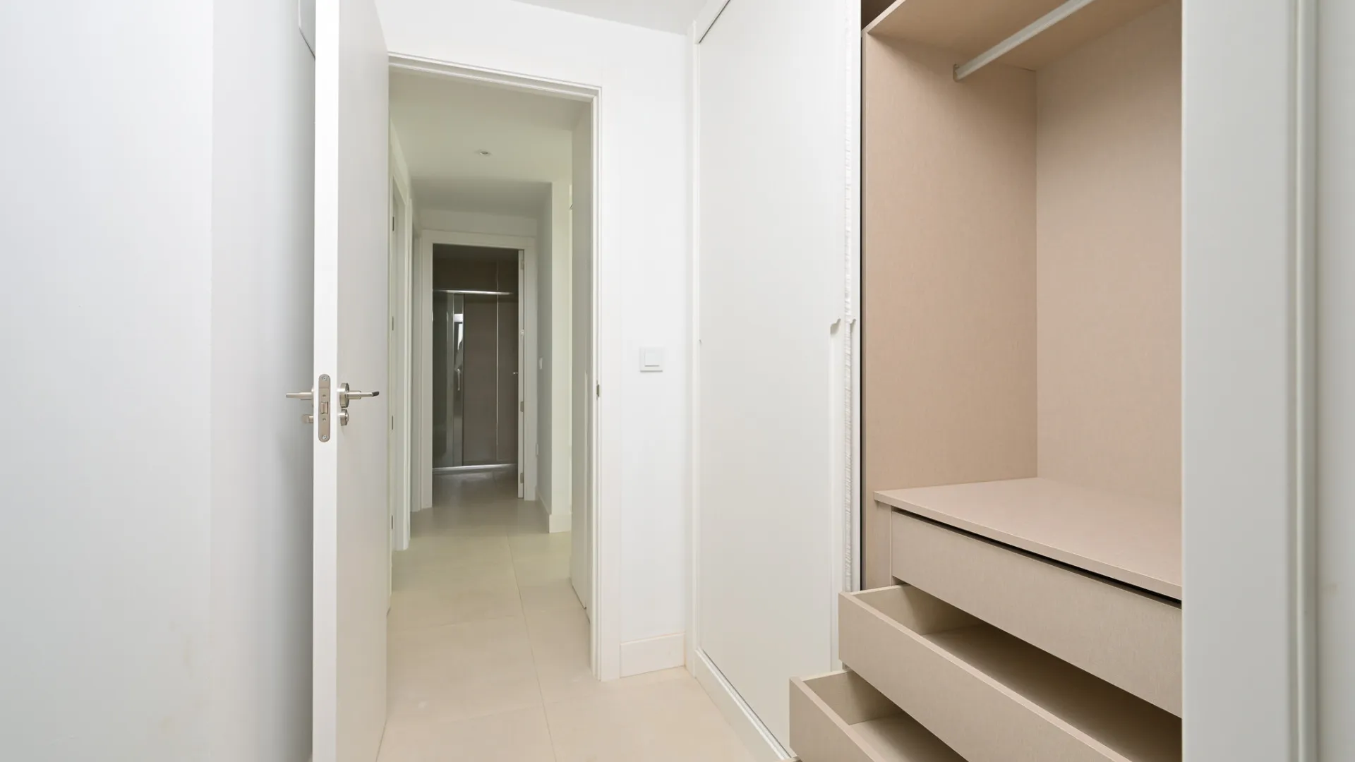 Ground floor apartment with 3 bedrooms for sale in Fuengirola