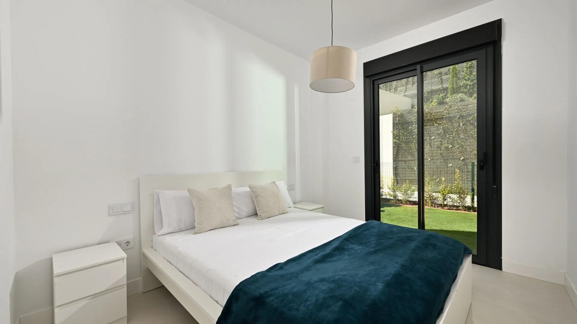 Ground floor apartment with 3 bedrooms for sale in Fuengirola
