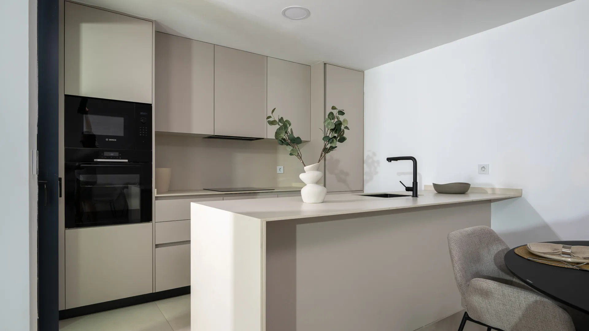 Ground floor apartment with 3 bedrooms for sale in Fuengirola
