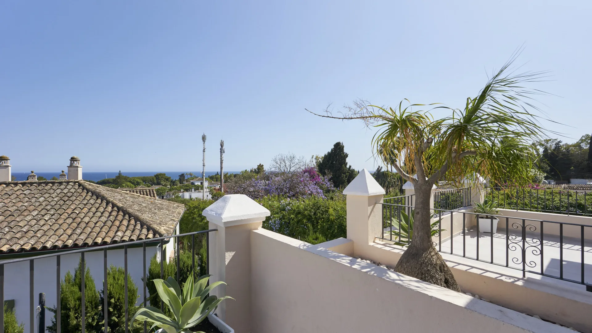 Marbella Golden Mile semi detached house for sale