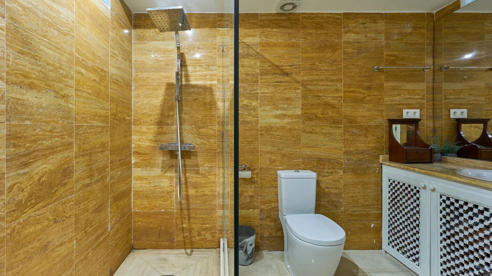 Marbella Golden Mile semi detached house for sale