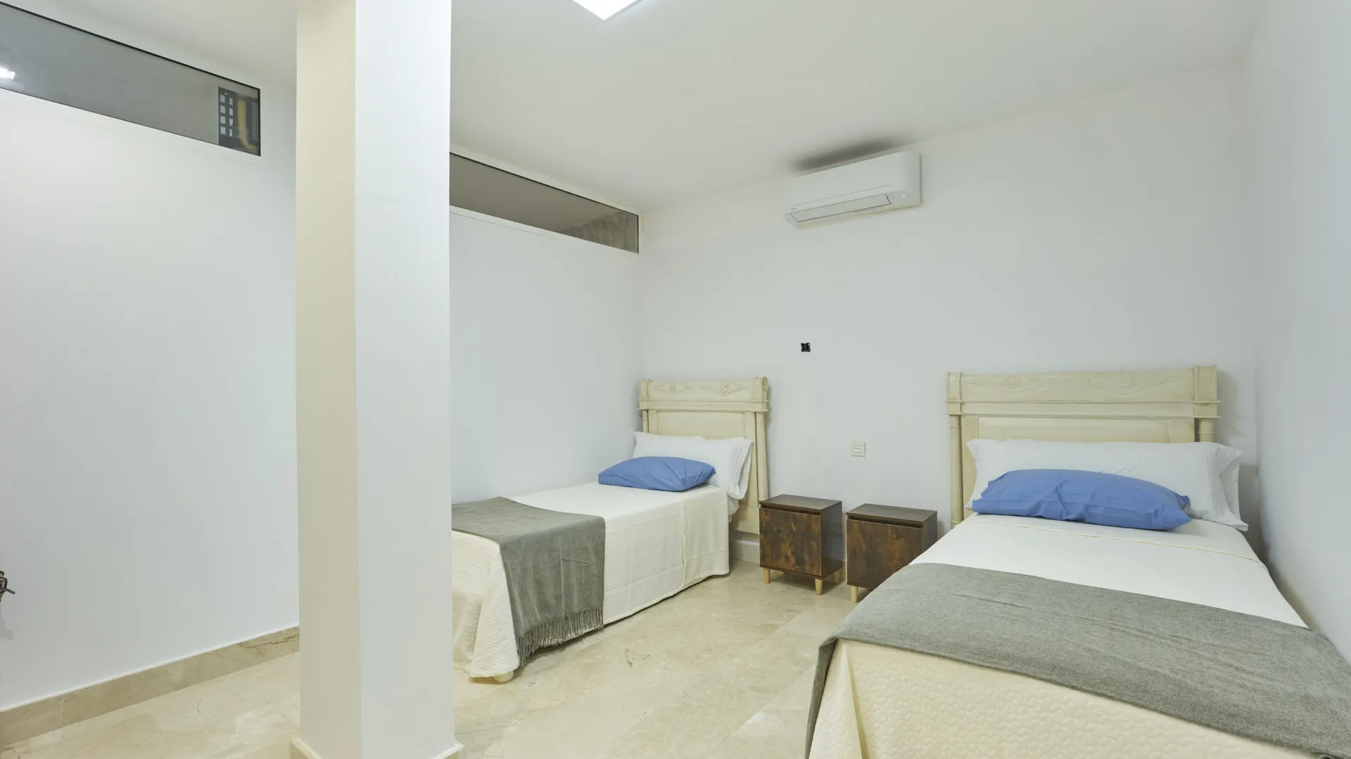 Marbella Golden Mile semi detached house for sale