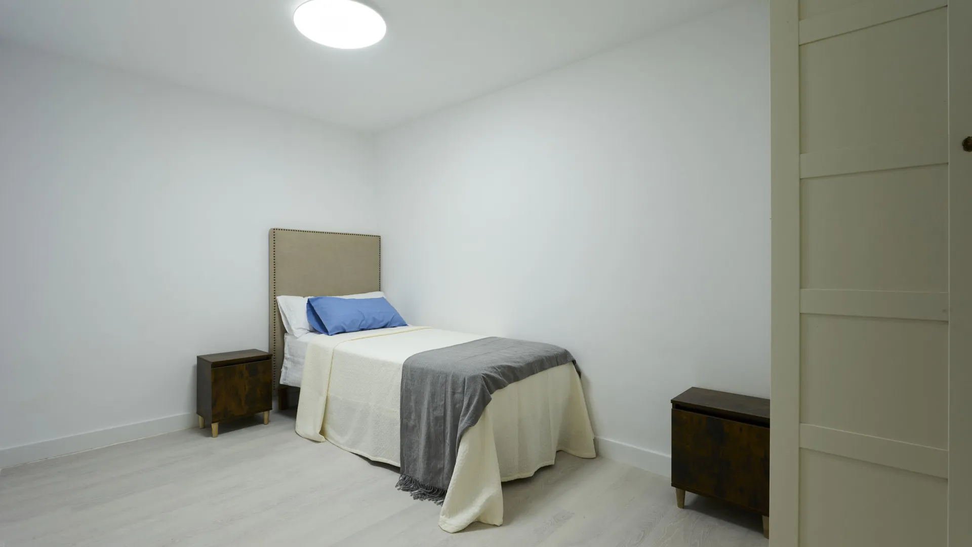 Marbella Golden Mile semi detached house for sale