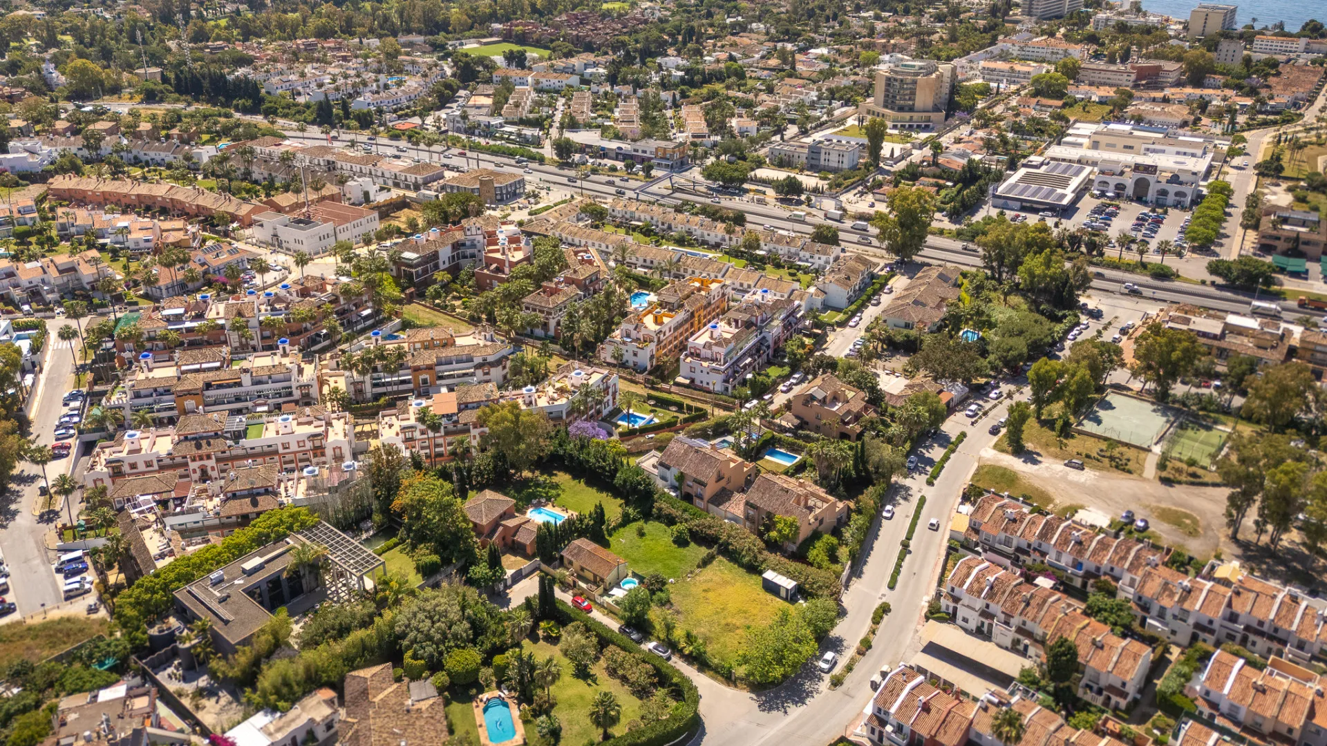 For sale plot in Diana Park