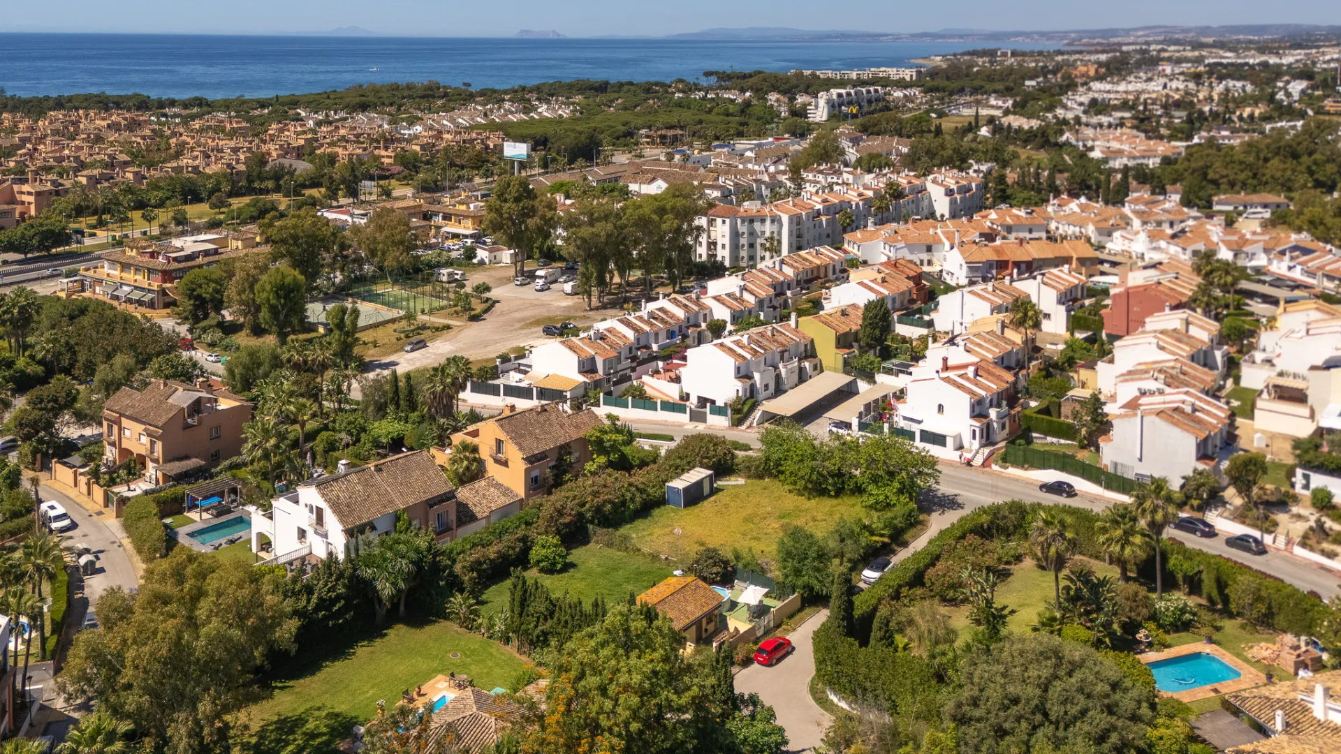 For sale plot in Diana Park