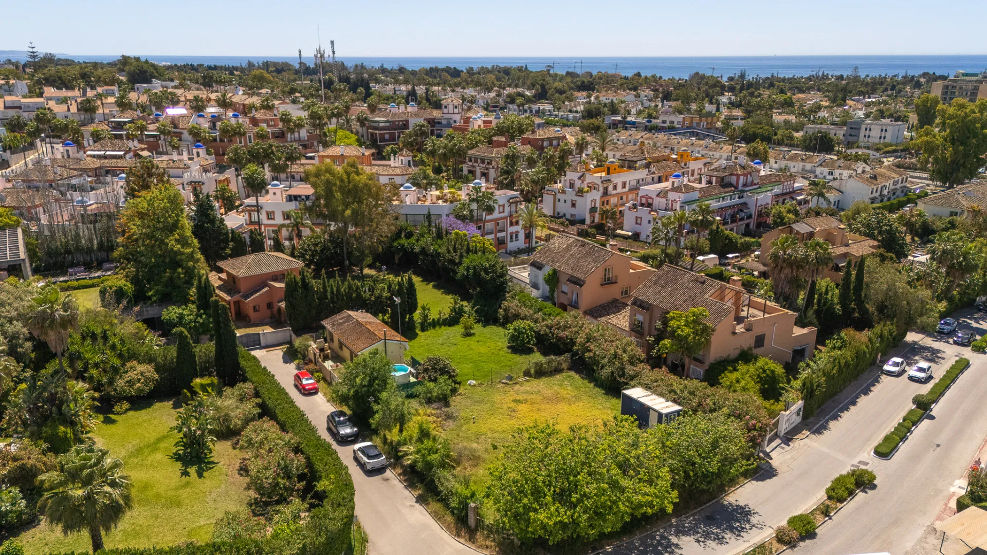 For sale plot in Diana Park