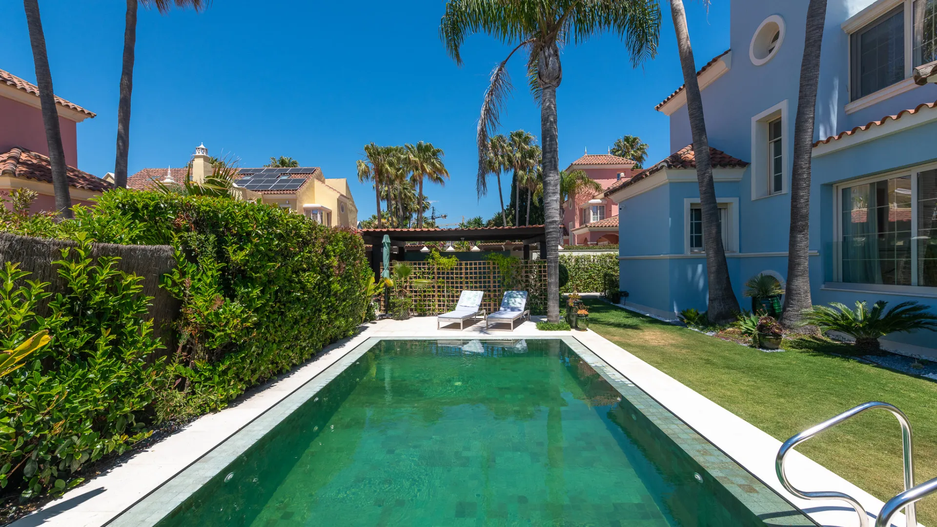 Villa en venta en Marbella - Puerto Banus