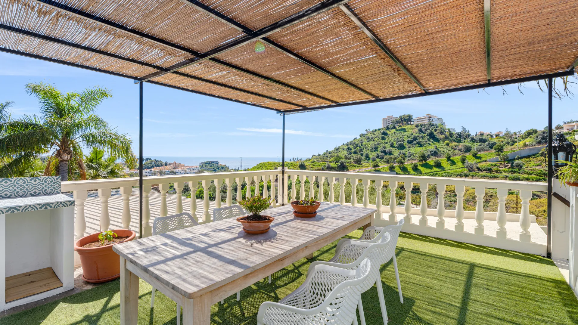 Hotel en venta en Benalmadena con 6 dormitorios