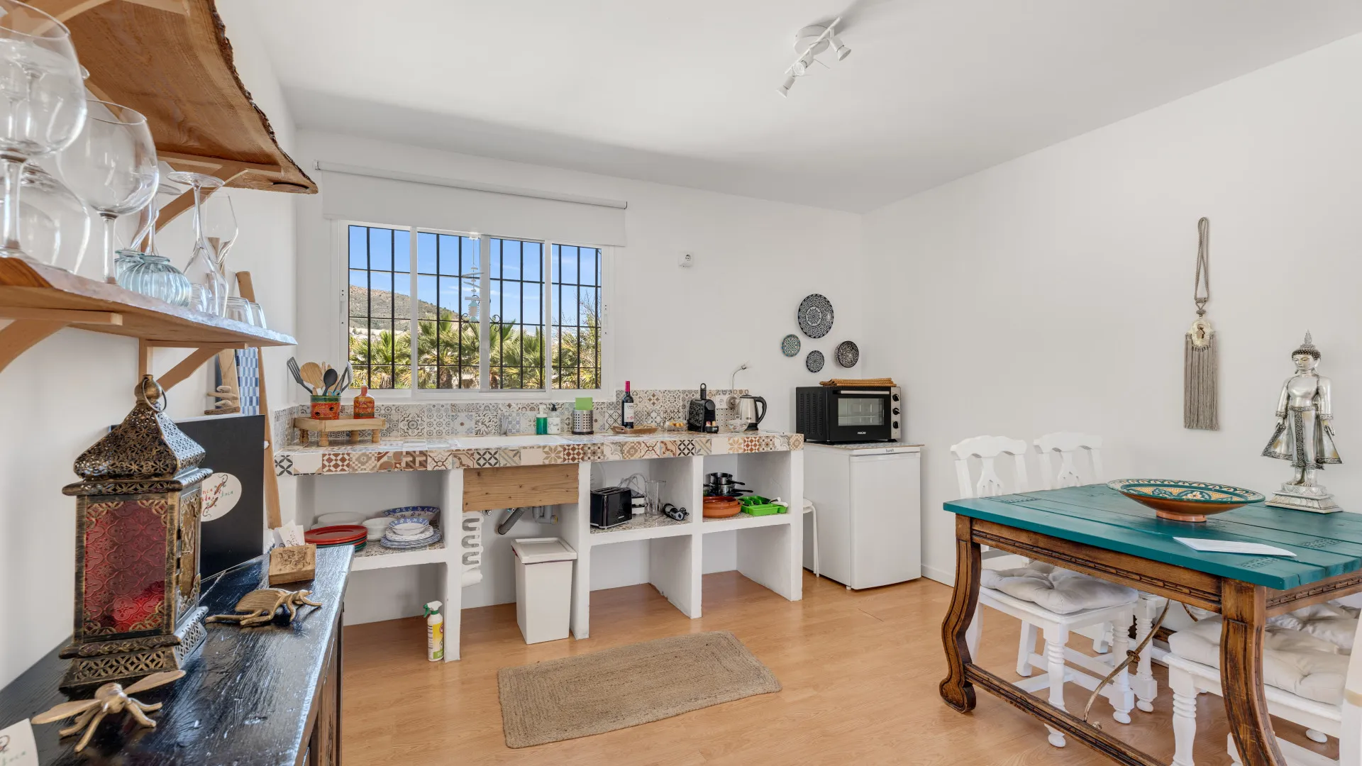 Hotel en venta en Benalmadena con 6 dormitorios