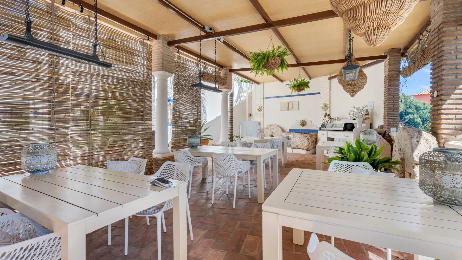 Hotel en venta en Benalmadena con 6 dormitorios