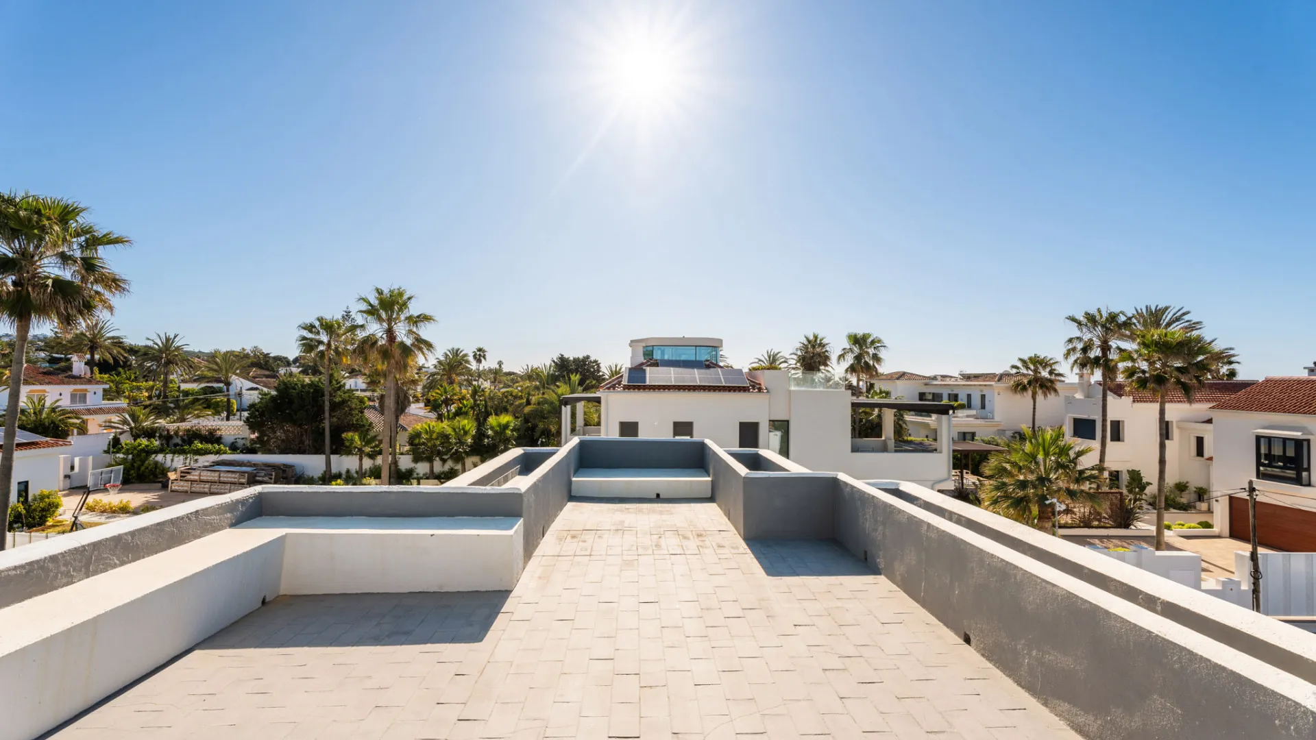 Comprar villa en Marbesa