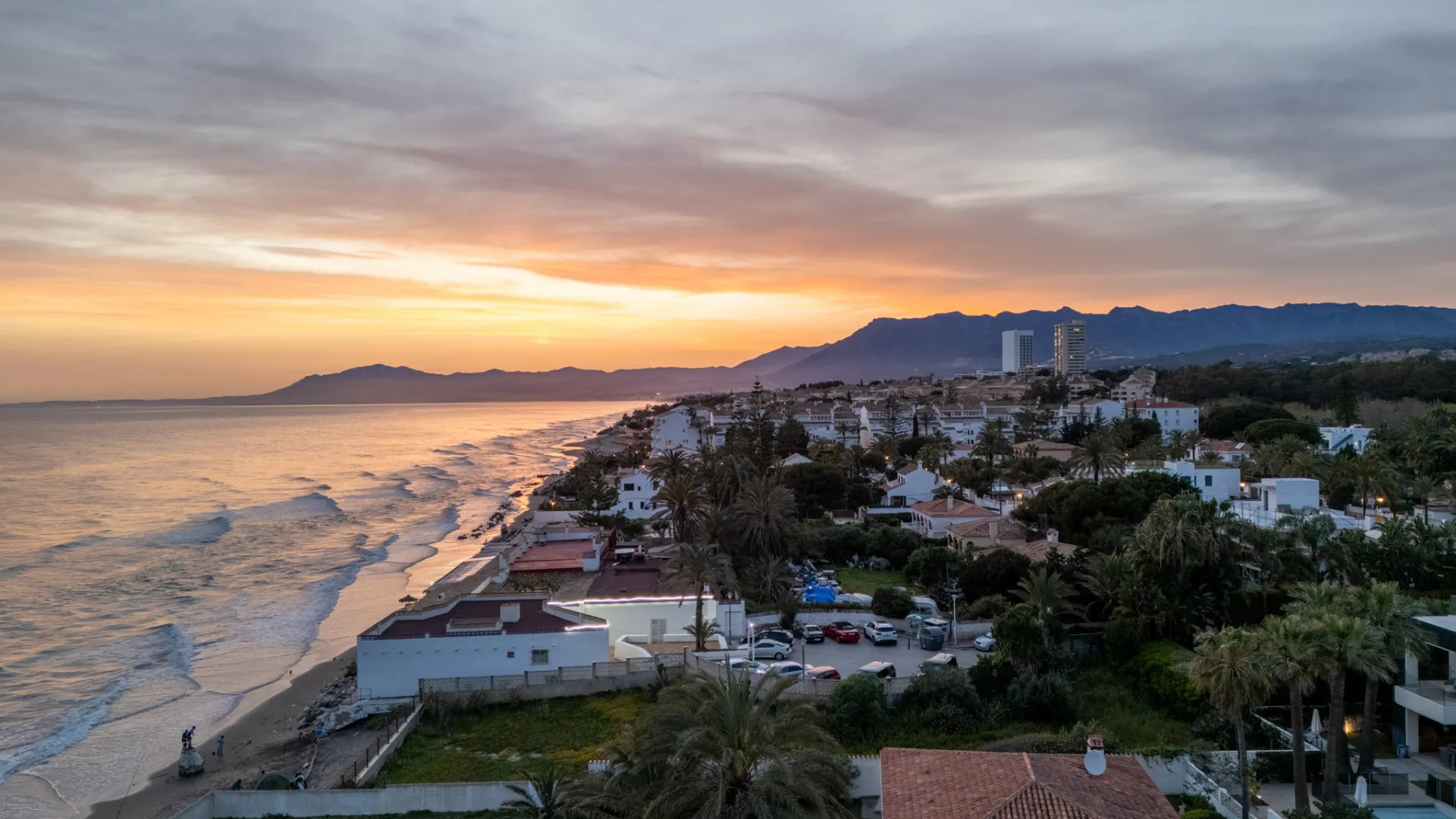 Comprar villa en Marbesa