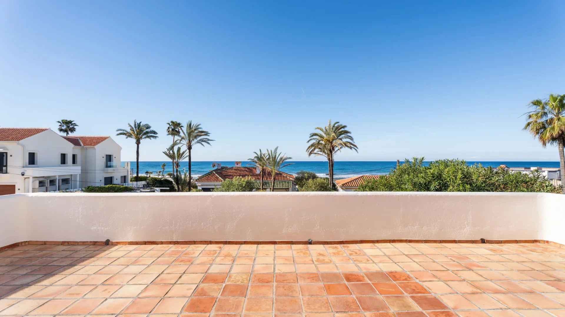 Comprar villa en Marbesa