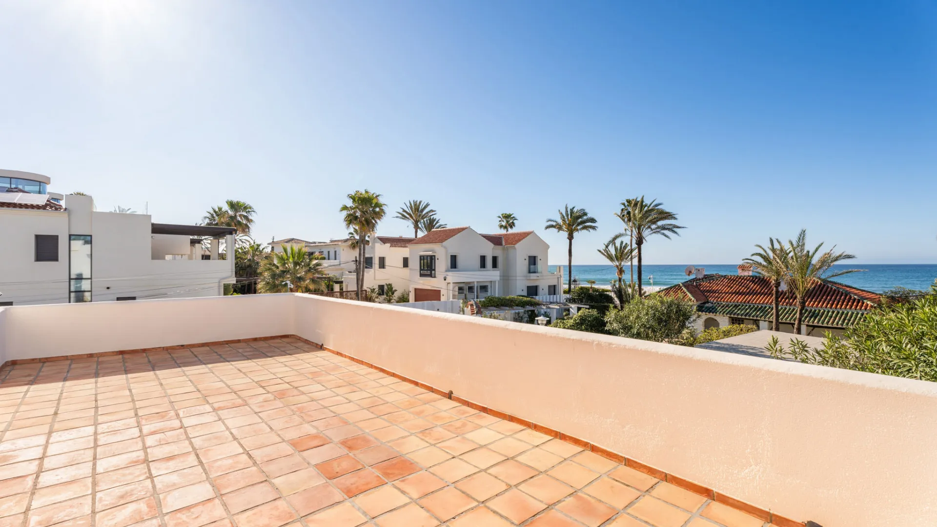 Comprar villa en Marbesa