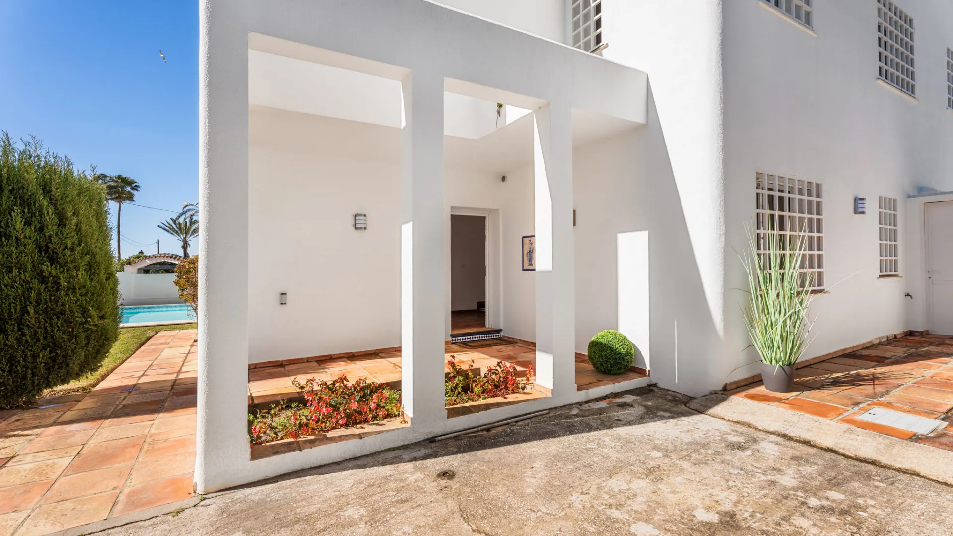 Comprar villa en Marbesa