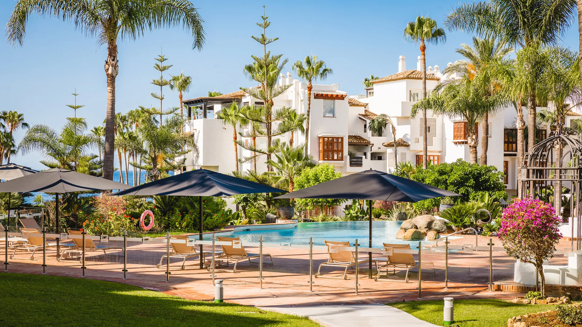 Apartment for sale in Marina Puente Romano