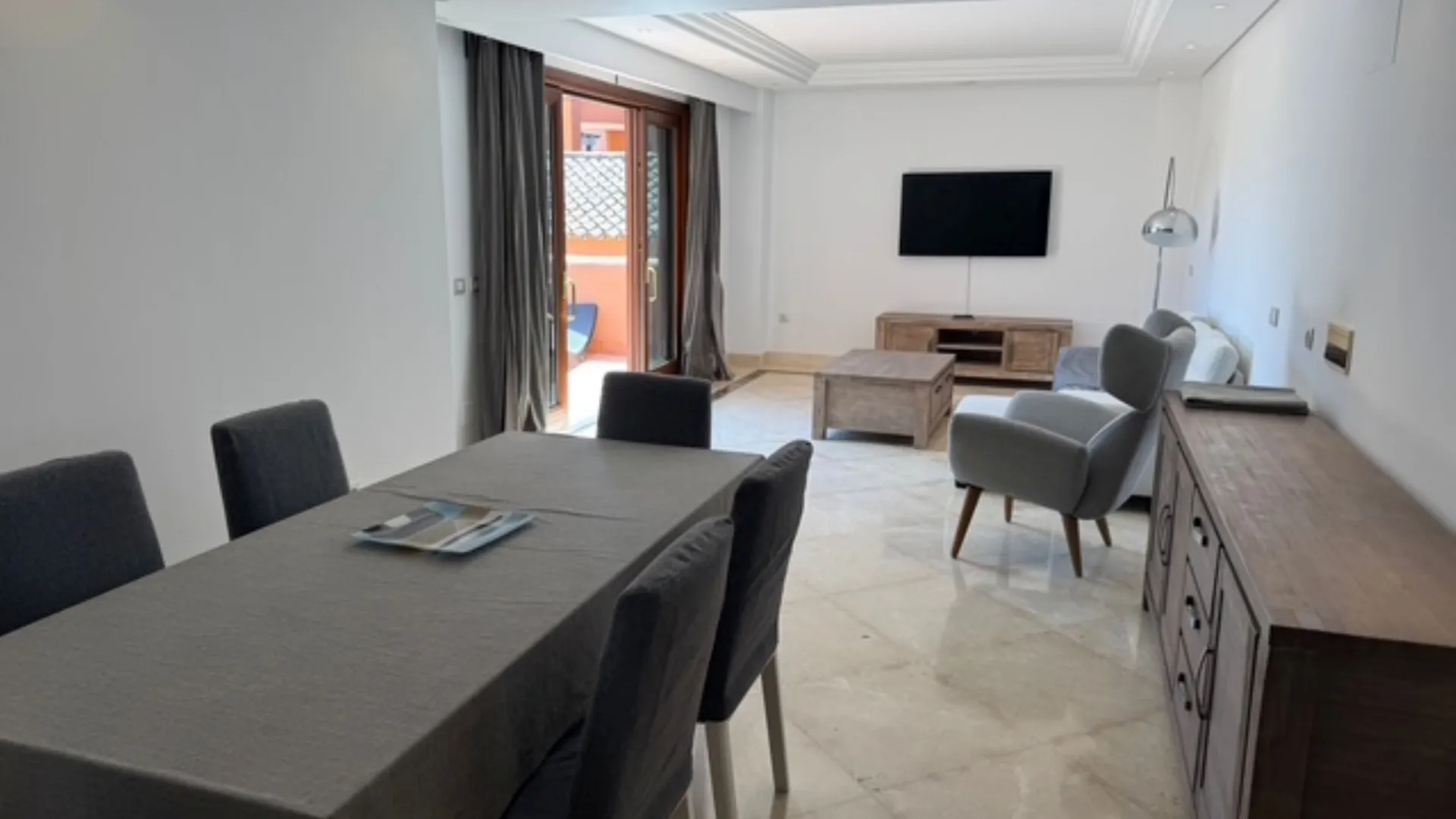 Apartamento de 2 dormitorios a la venta en Mar Azul