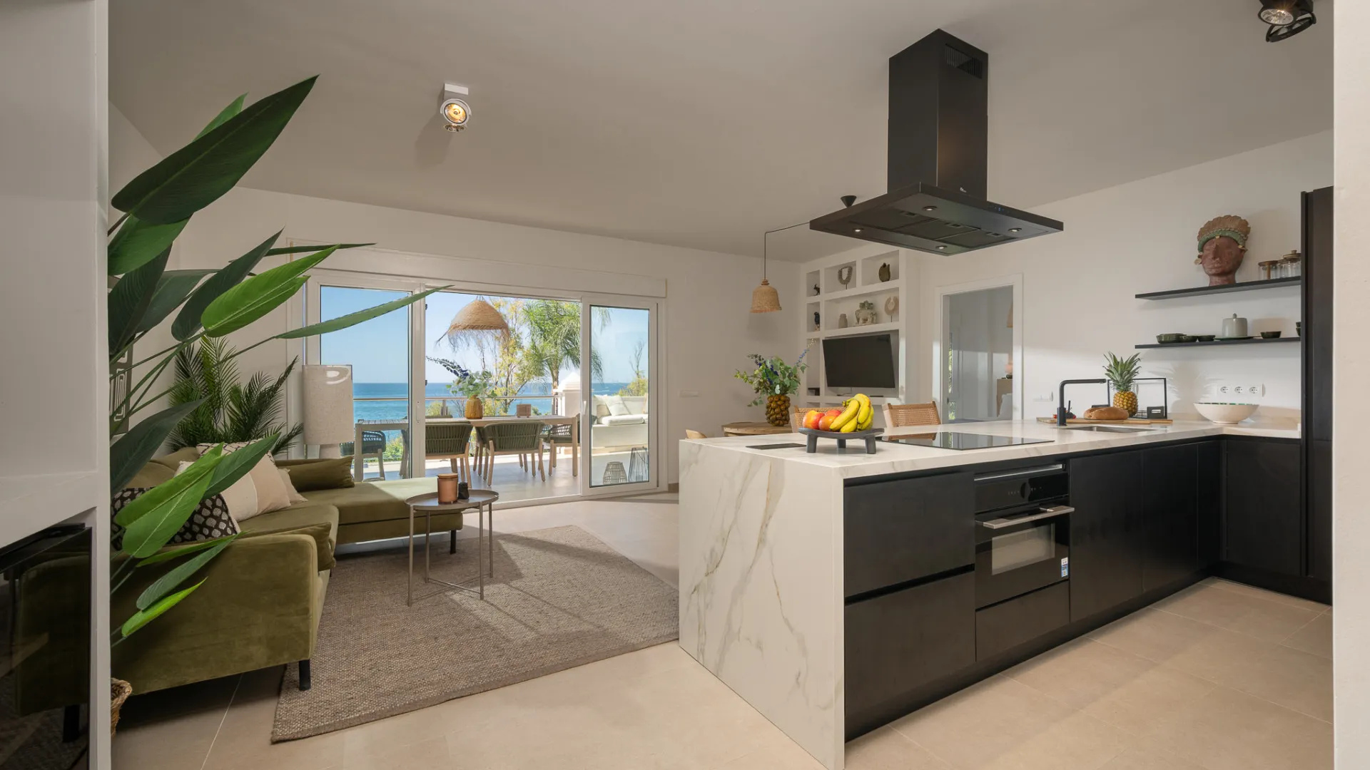 Apartamento de 3 dormitorios en venta en Estepona Ciudad